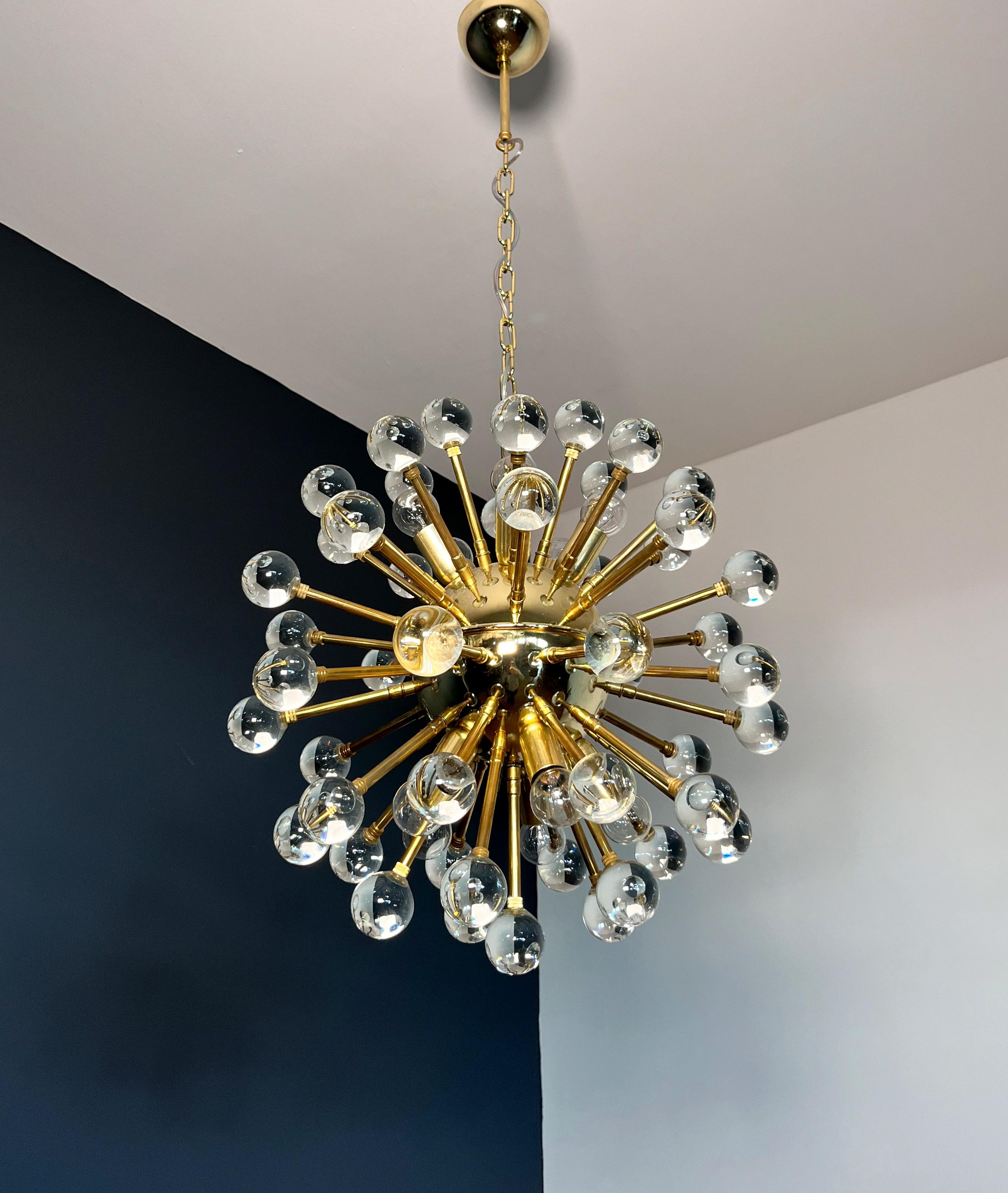 Spectacular Murano clear Glass Sputnik Chandelier - 51 glasses in vendita 3