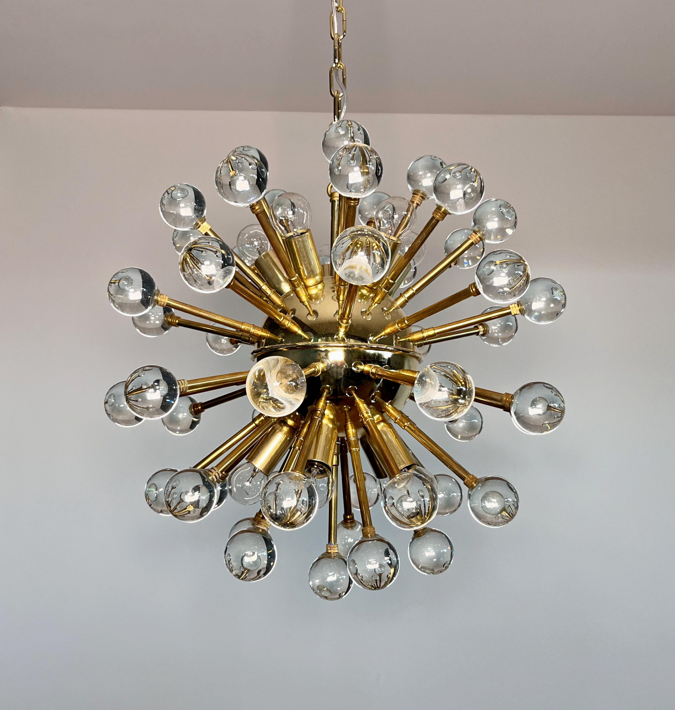 Spectacular Murano clear Glass Sputnik Chandelier - 51 glasses in vendita 1