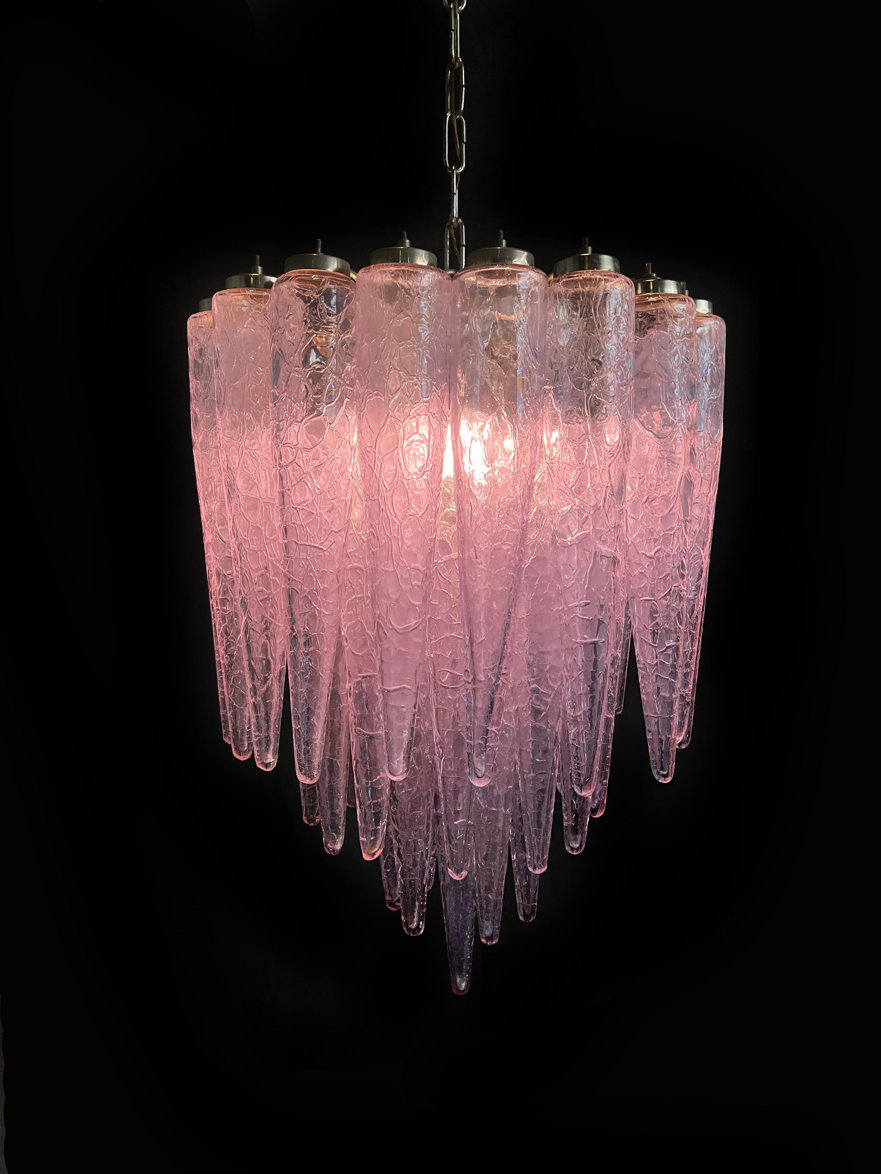 Spectacular Murano Fuxia Glass Chandelier, 1980 For Sale 12