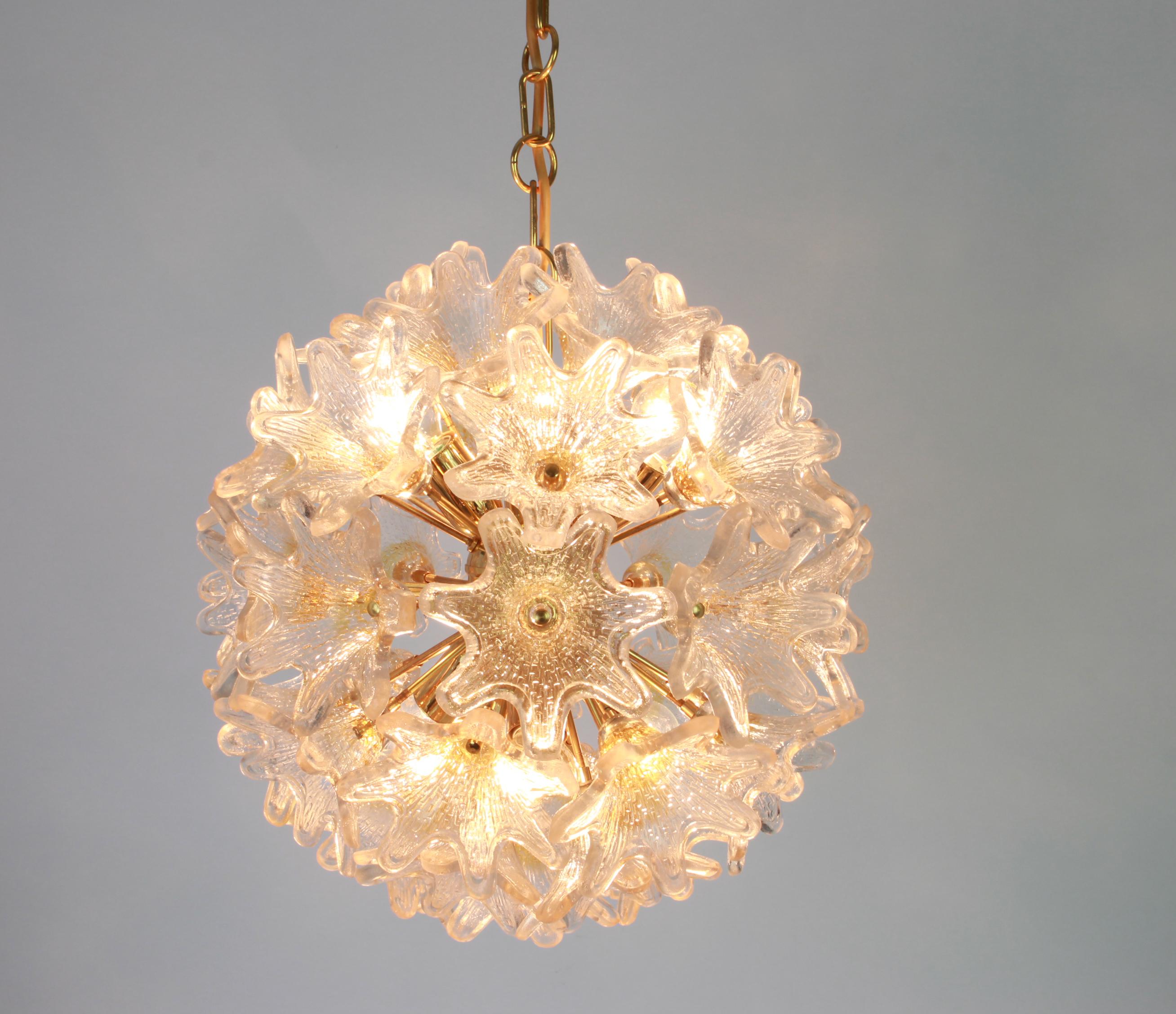Espectacular Lámpara de Cristal de Murano Flor de Sol de Venini VeArt, Italia Años 70 finales del siglo XX en venta