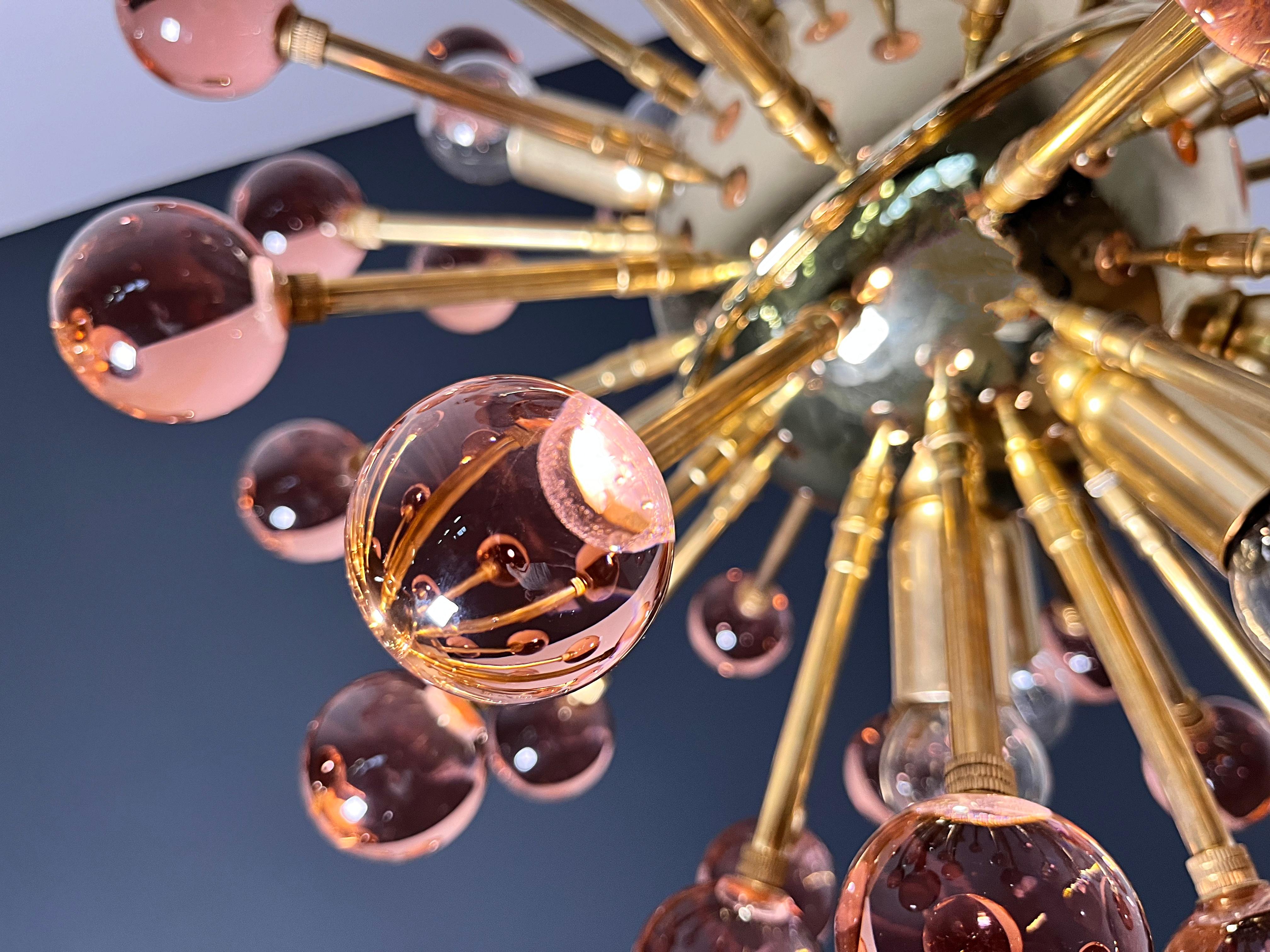 Spectacular Murano pink Glass Sputnik Chandelier - 51 glasses in vendita 5