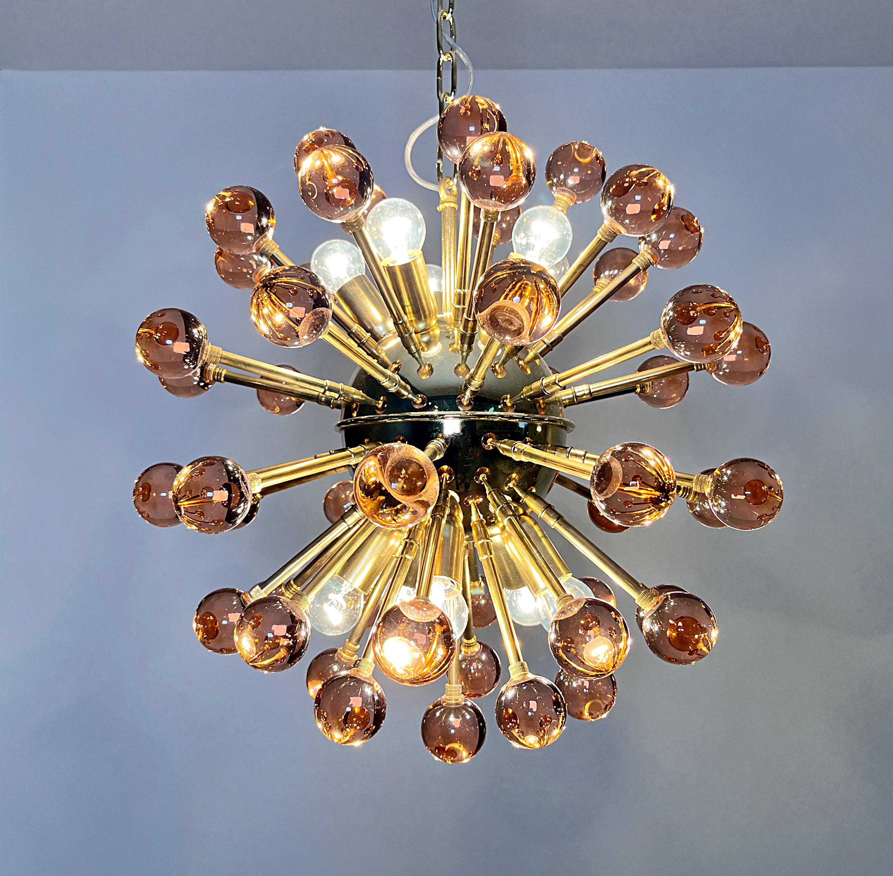 Spectacular Murano pink Glass Sputnik Chandelier - 51 glasses in vendita 8