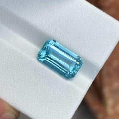 Spectacular Natural Deep Blue Aquamarine Stone 5.35 Carats Nigeria Aquamarine