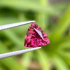 Spectacular Natural Pink Garnet Gemstone 1.65 Carats Malawi Garnet For Jewelry