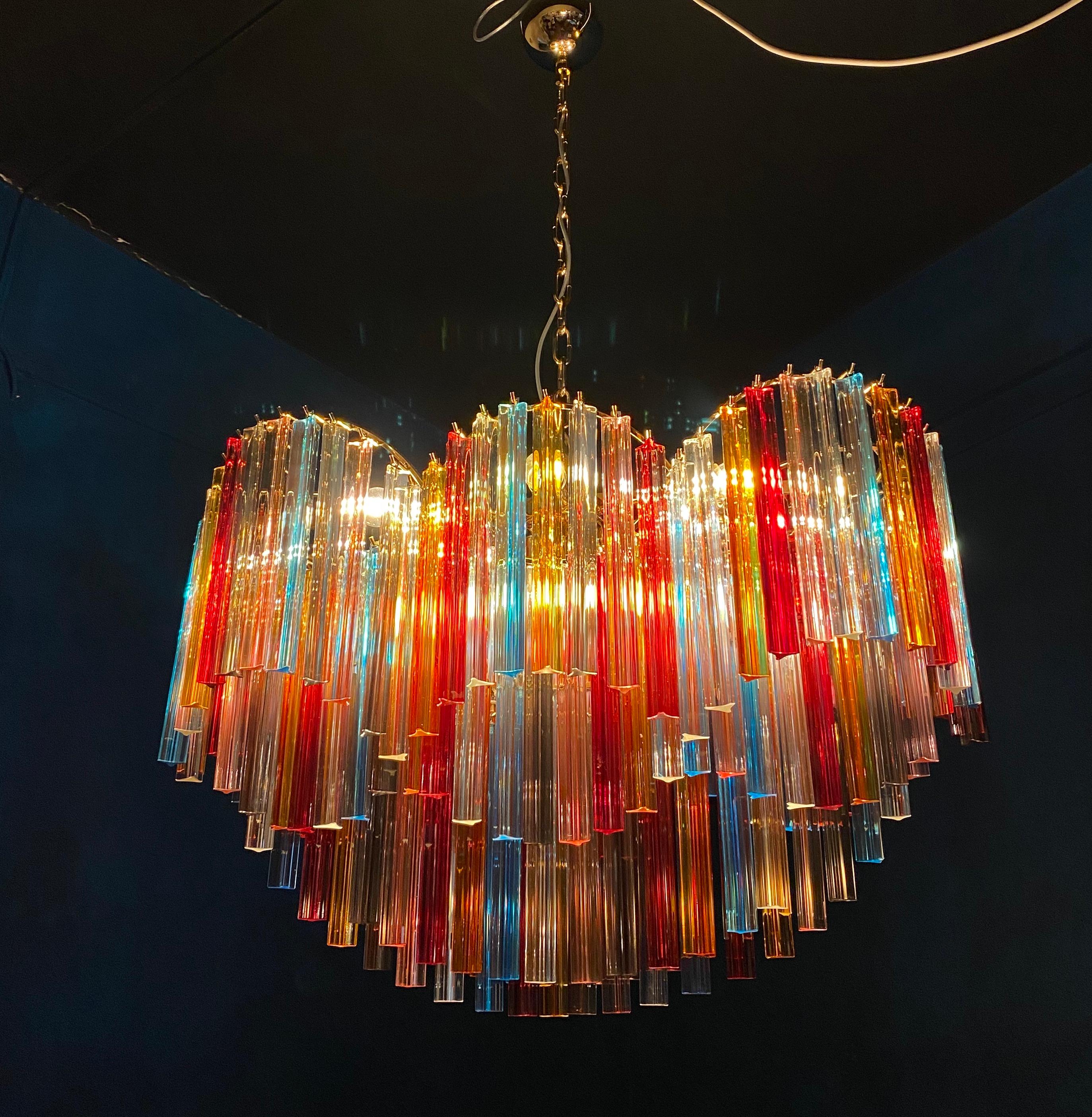 Spectacular Oval Shaped Multi-Color Triedi Murano Glass Chandelier For Sale 1