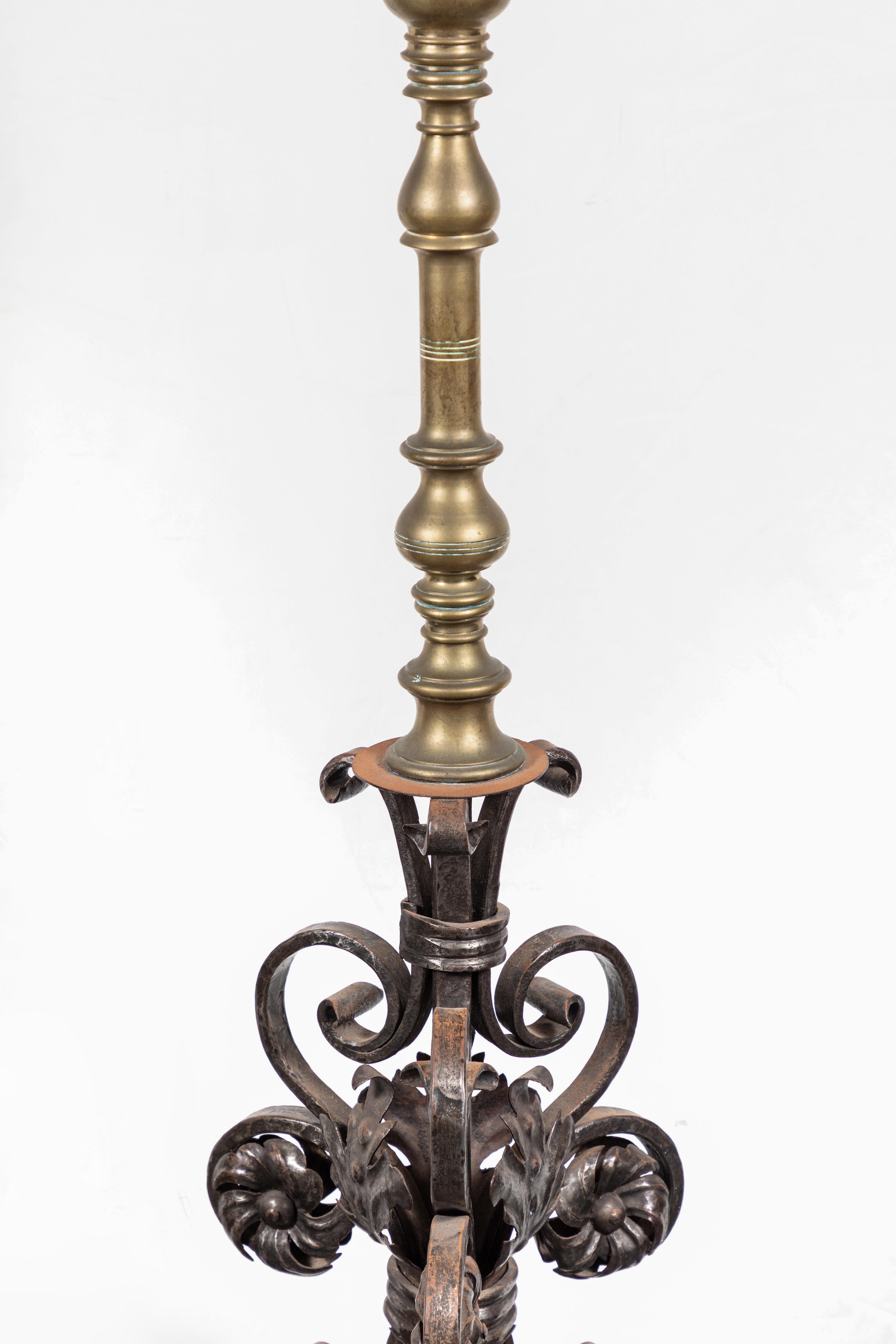 Spectacular Pair of 18th Century Iron Candlesticks In Good Condition In Newport Beach, CA