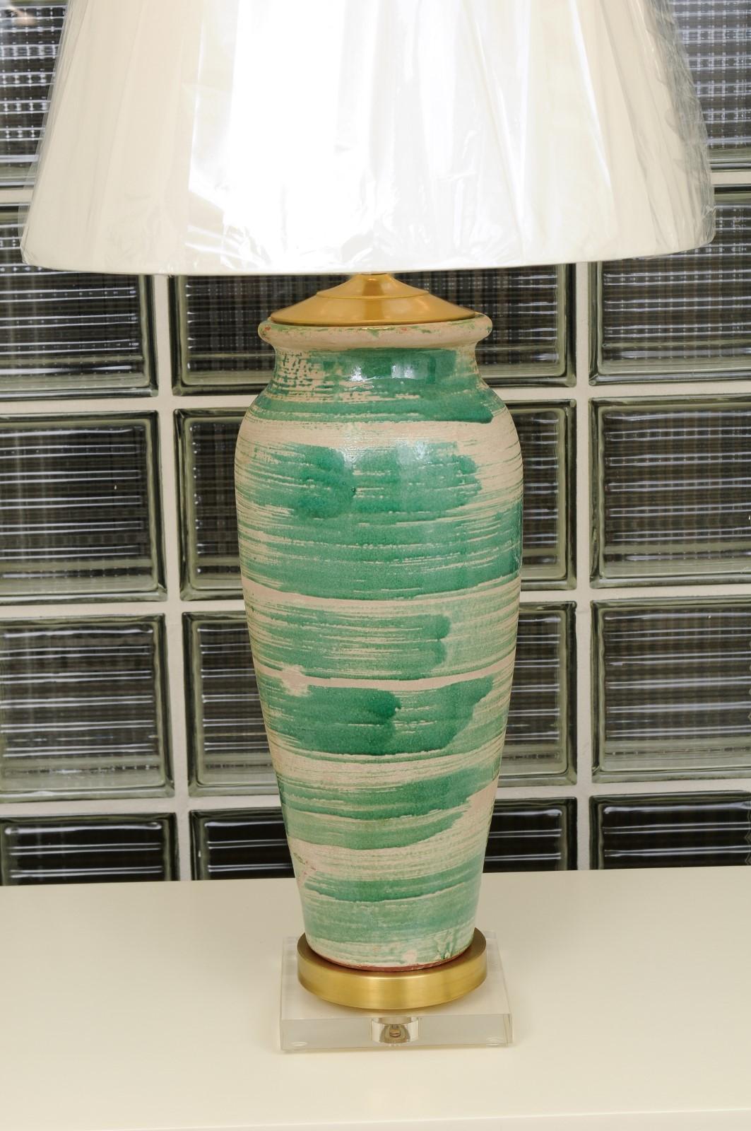 Spektakuläres Paar handgefertigter portugiesischer Keramikgefäße mit glasierter Glasur als maßgefertigte Lampen im Angebot 2