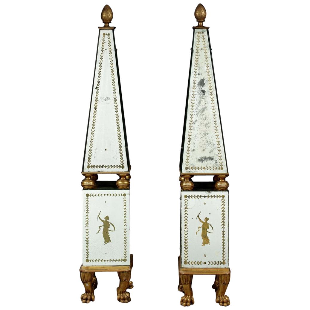 Spectacular Pair of Italian Neoclassical Mirror Obelisques im Angebot