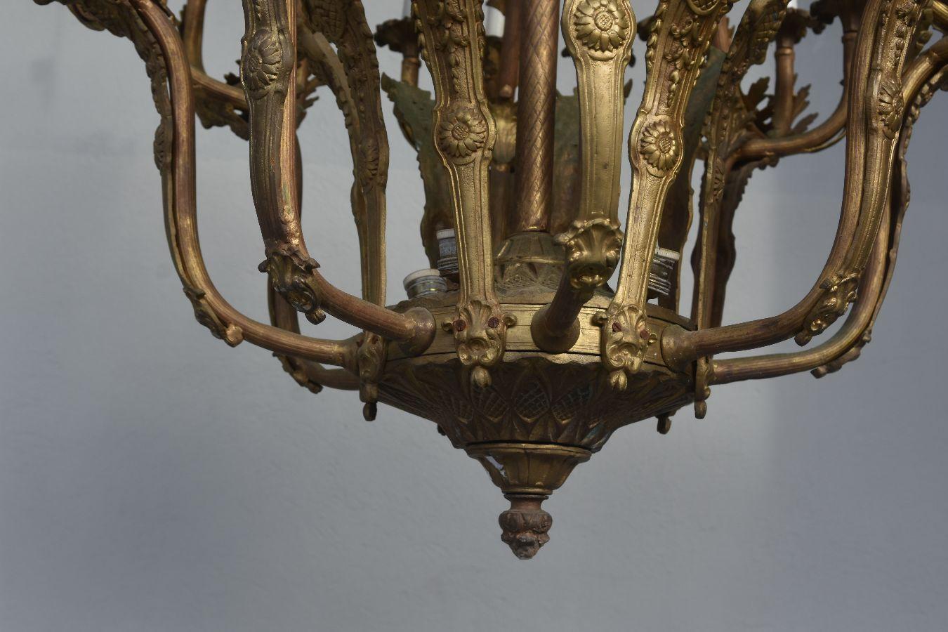 Spectacular Pair of Louis XV Style Chandeliers 36 Lights 3