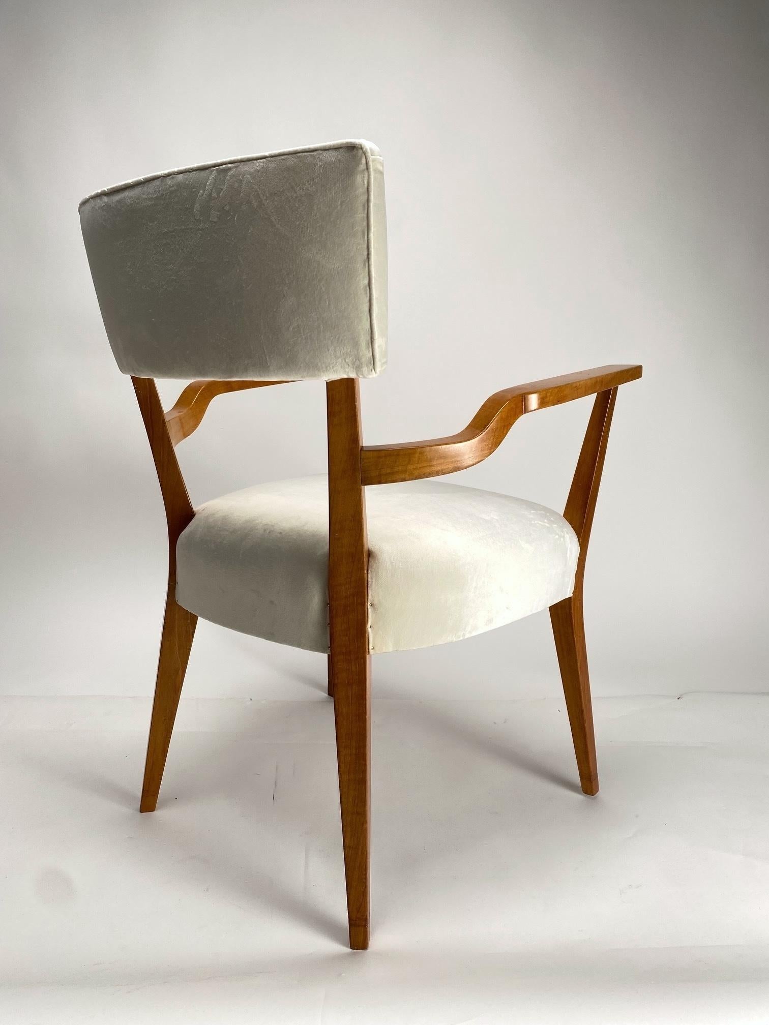 Espectacular Pareja de Sillones Orgánicos de Mediados de Siglo, Estilo Ico Parisi, Italia en Bueno estado para la venta en Argelato, BO