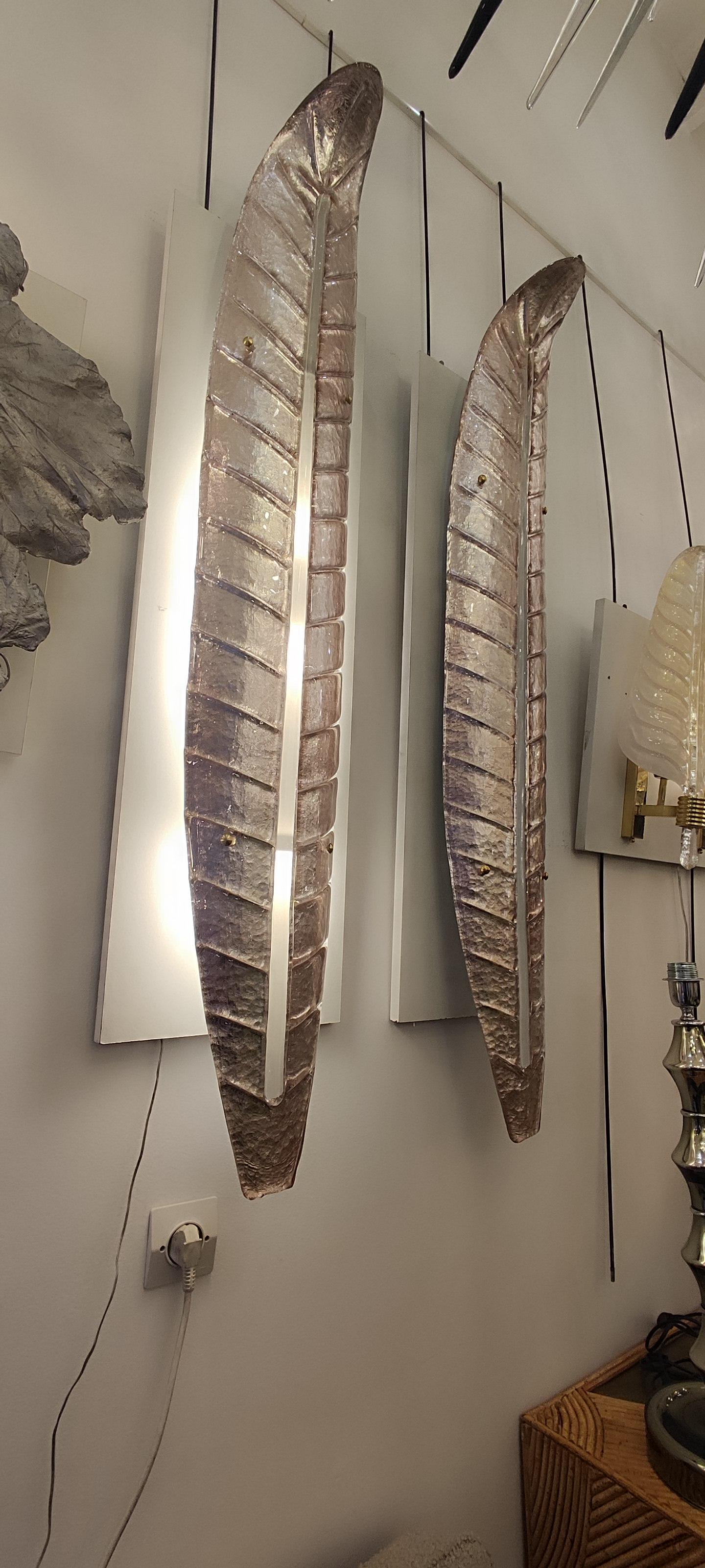 Spectacular Pair of Murano Glass Silver-light pink Leaves Wall Sconces For Sale 4