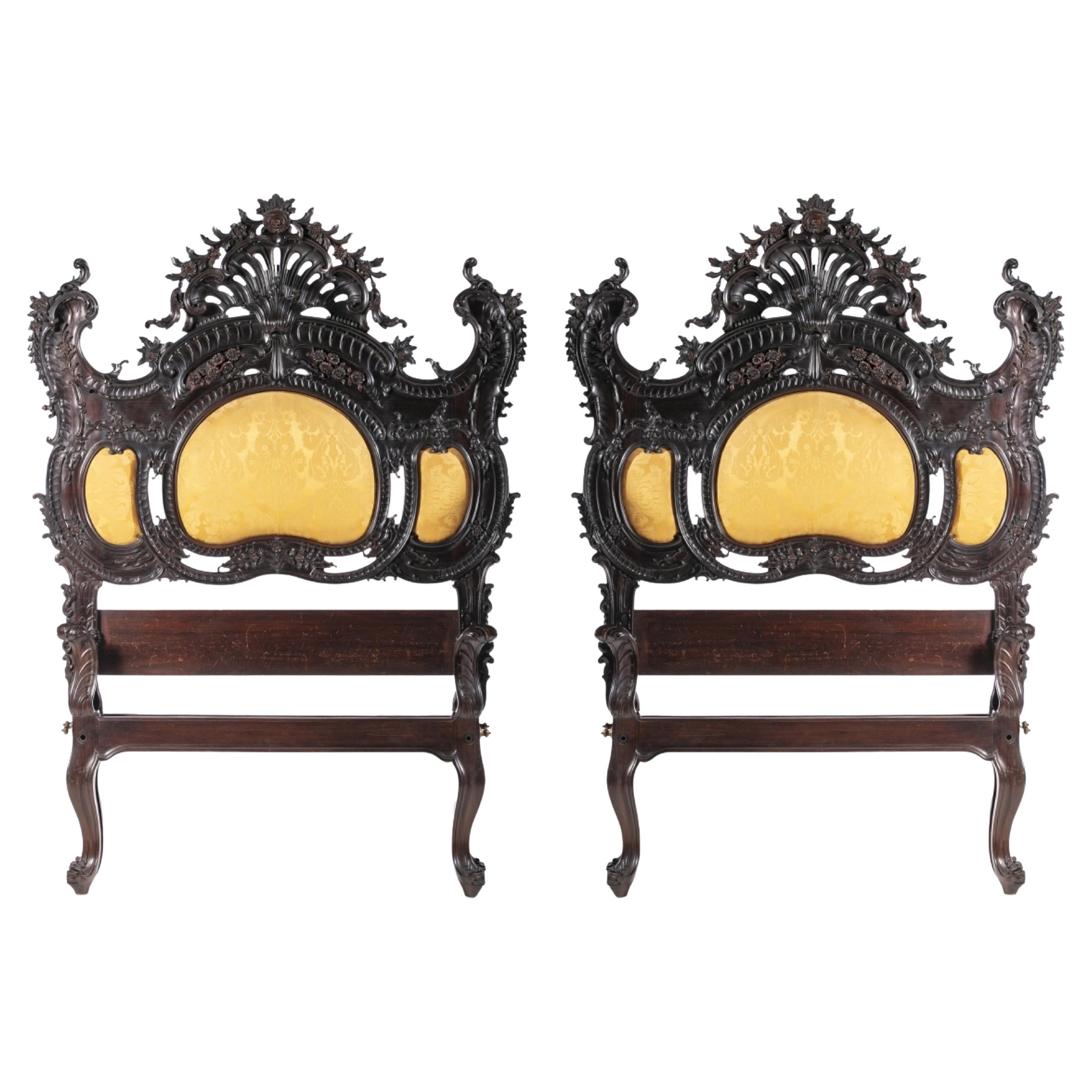 SPECTACULAR PAIR OF PORTUGUESE  Style BEDS aus dem frühen 19. Jahrhundert