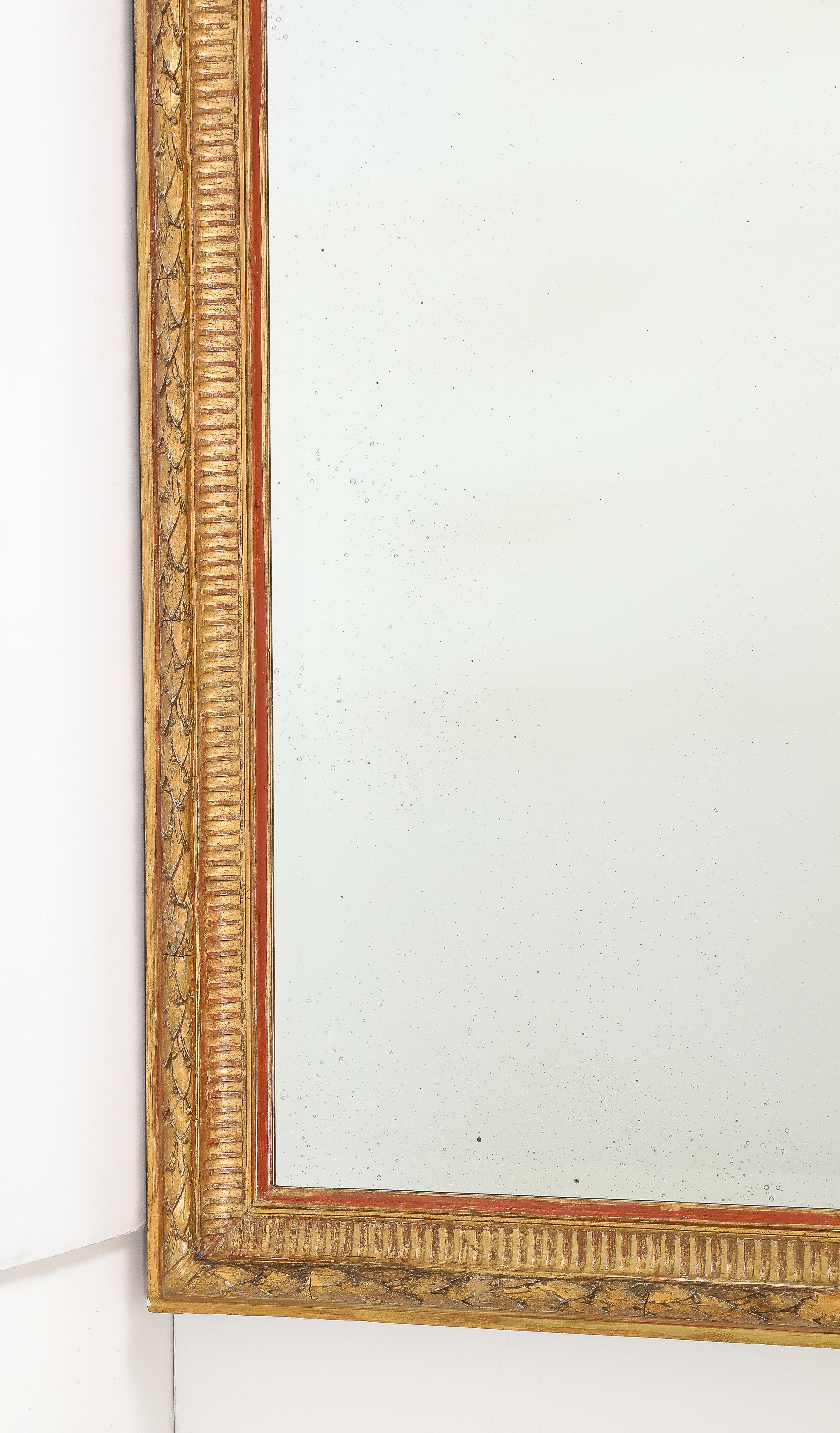 Spettacolare specchio in legno dorato intagliato italiano del XIX secolo. in vendita 4