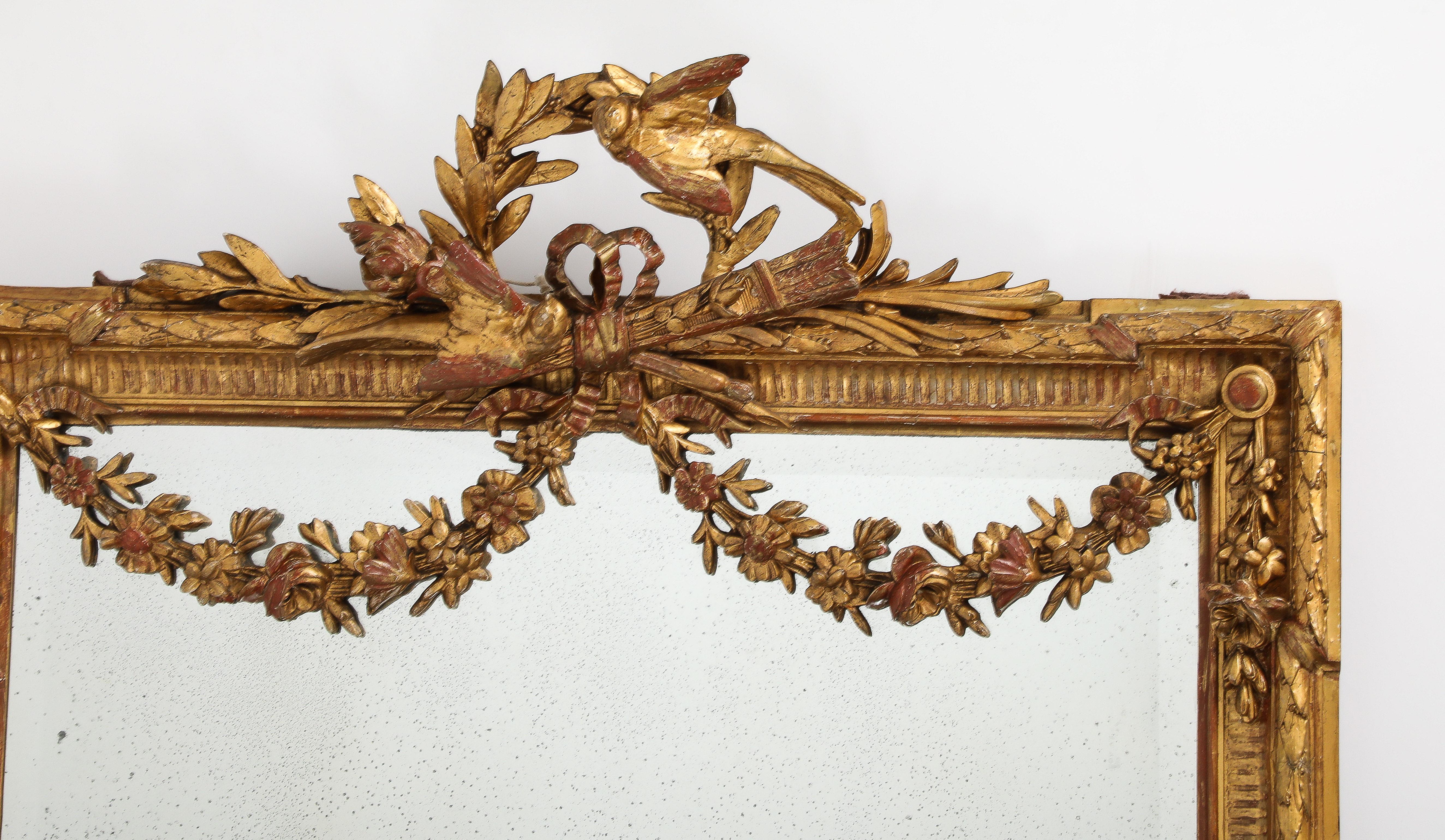 Italiano Spettacolare specchio in legno dorato intagliato italiano del XIX secolo. in vendita