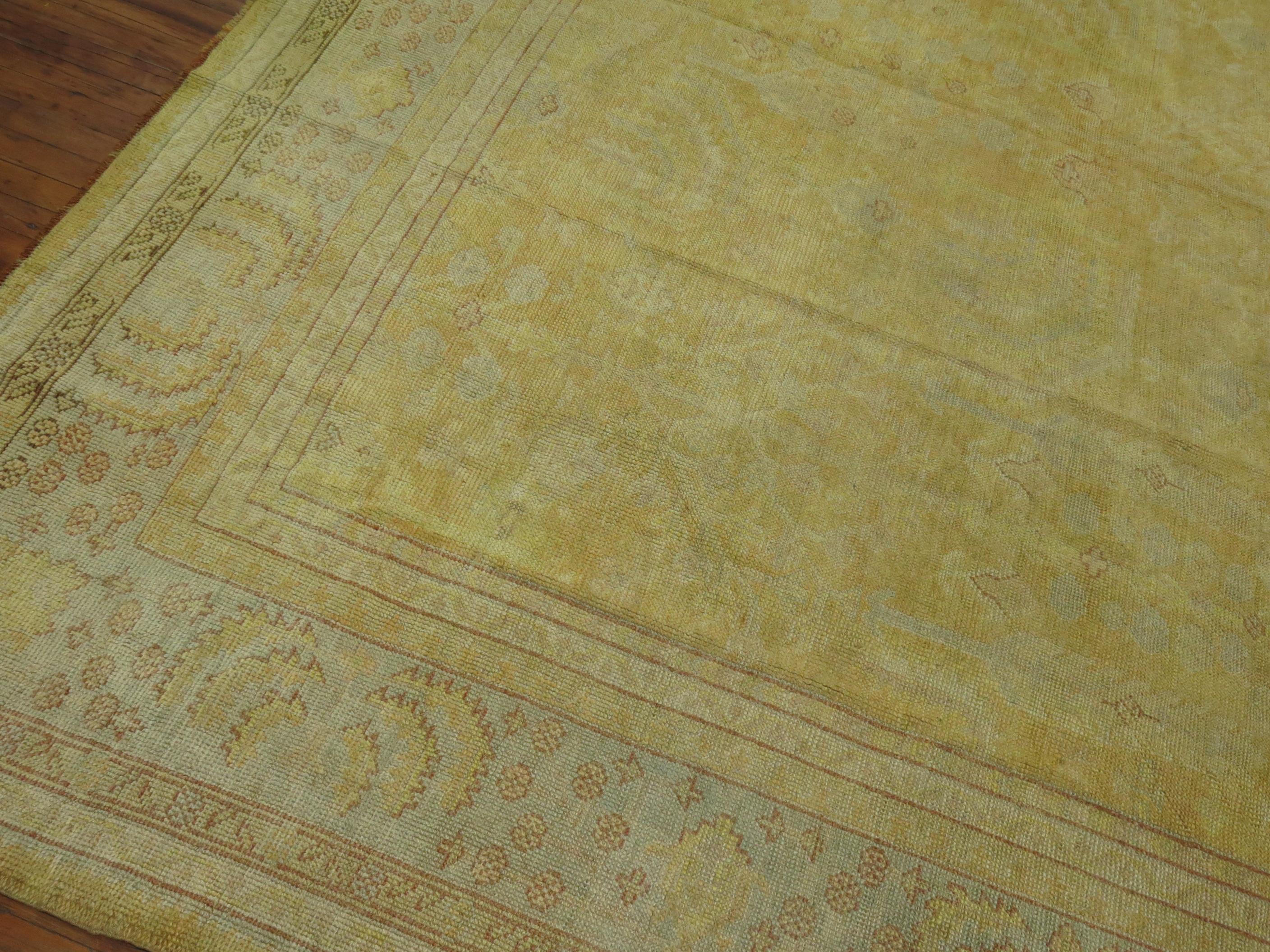 20th Century Spectacular Pale Yellow Antique Oushak Rug For Sale