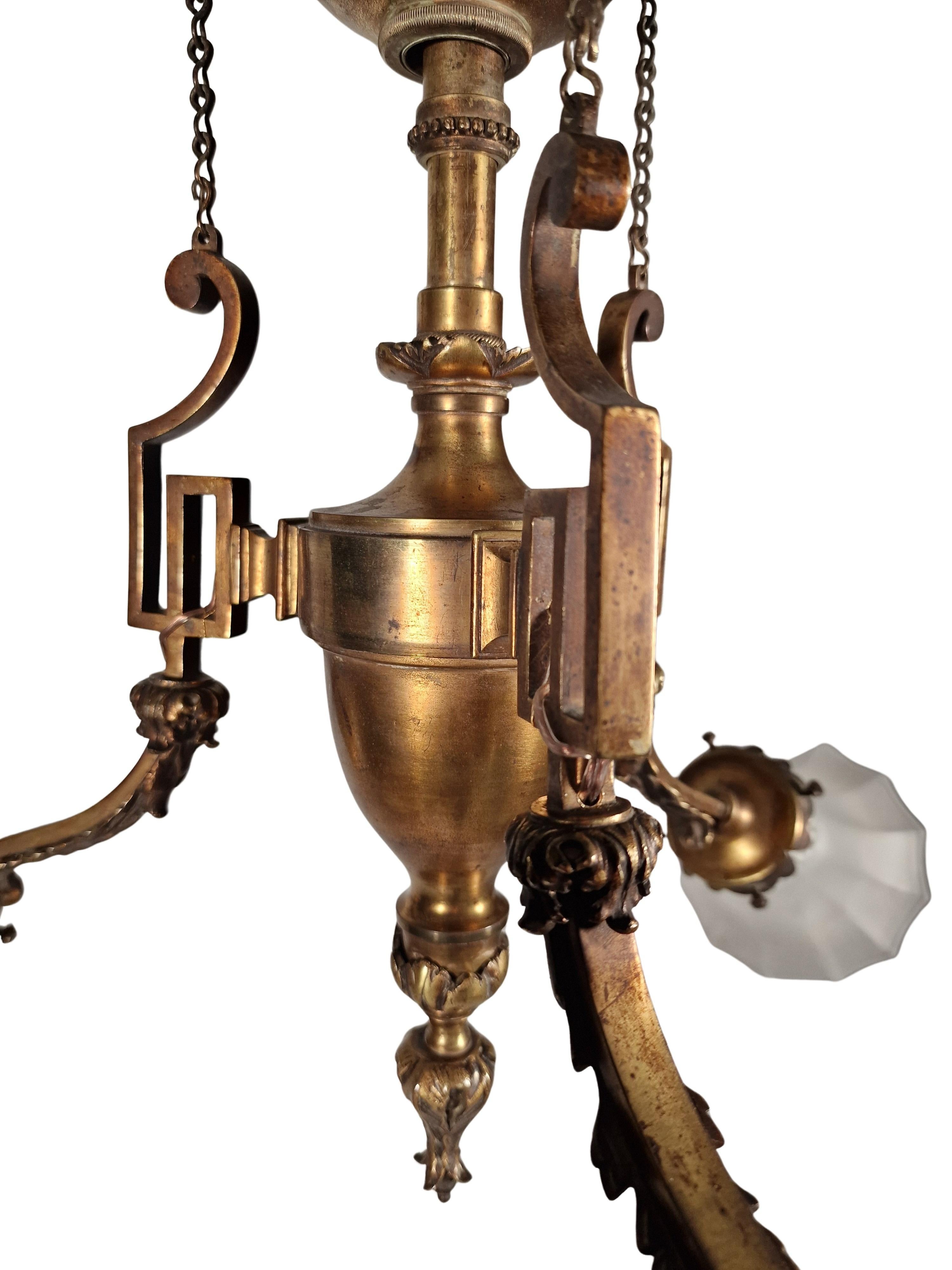 Spectaculaire lustre suspendu en laiton massif et bronze, Autriche, 1910 en vente 6