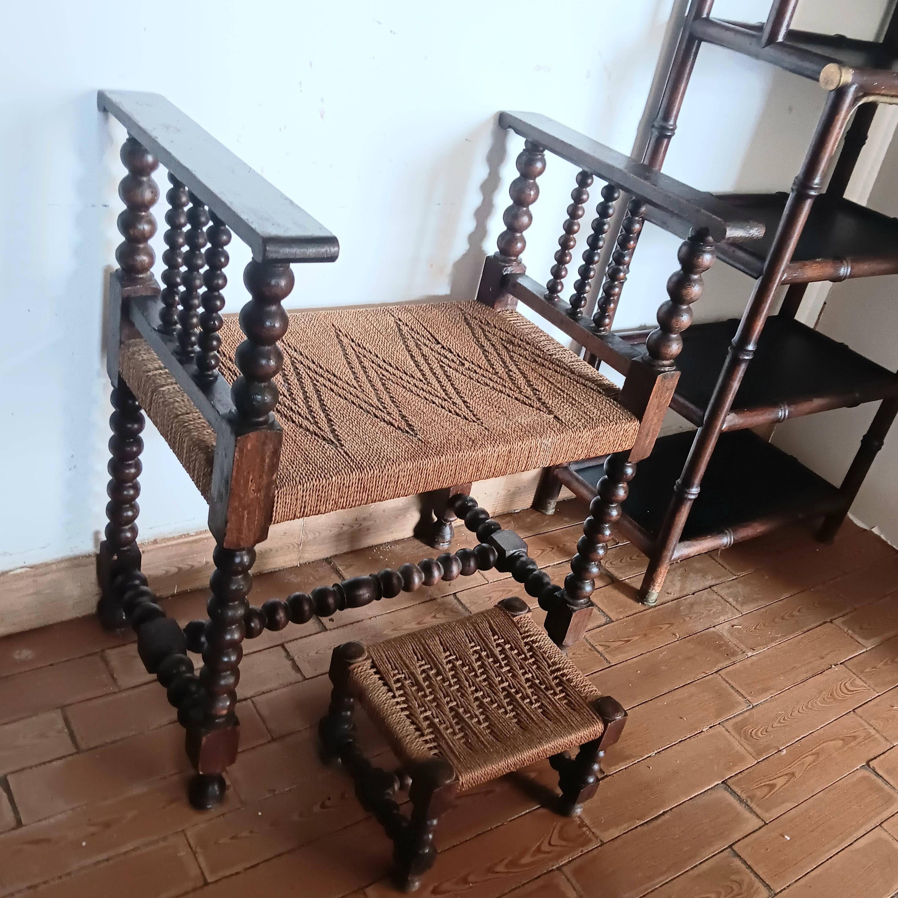 Spettacolare scaffale Pagoda in finto bambù e ottone Chippendale Chinoiserie in vendita 11