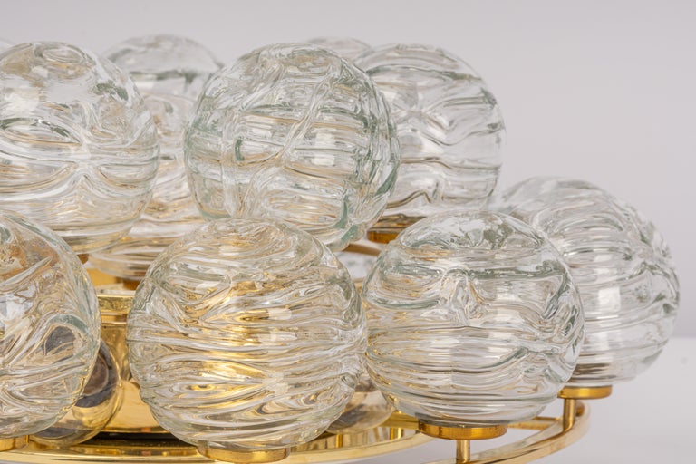 Spectacular Sputnik Flush Mount Glass Snow Balls by Doria, Germany, 1970s In Good Condition In Aachen, NRW
