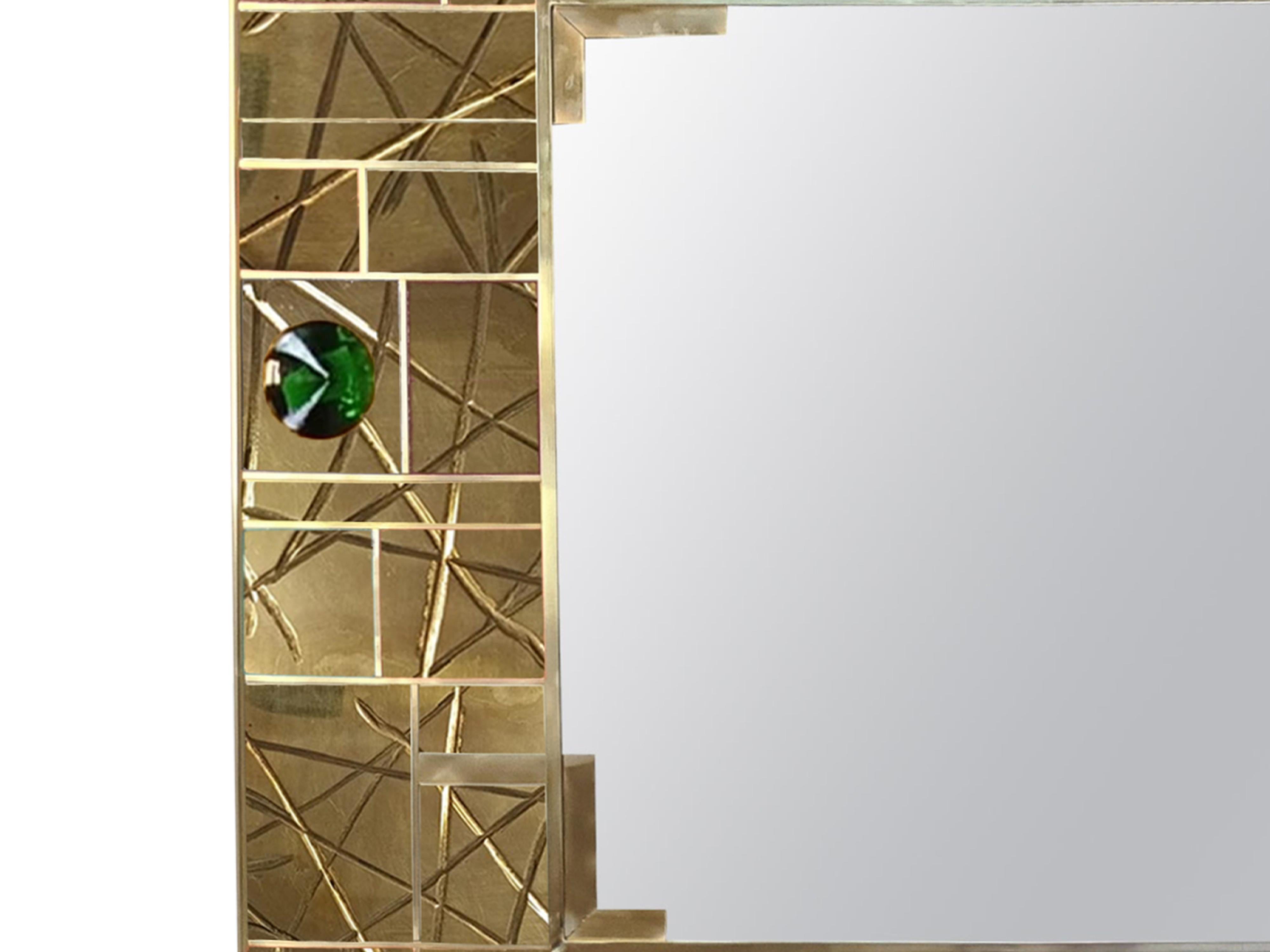 Moderno Spectacular Striped Brass Wall Mirror with 6 Green Murano Glass Jewels Available in vendita