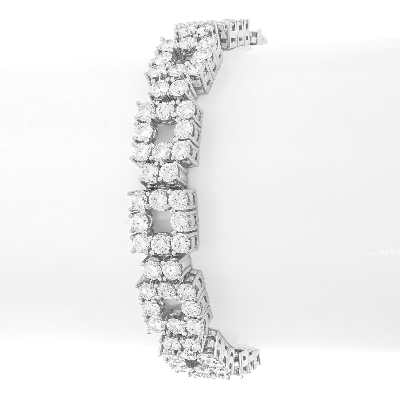 Spectacular Swiss Modern Diamond Bracelet by Paul Binder For Sale 3