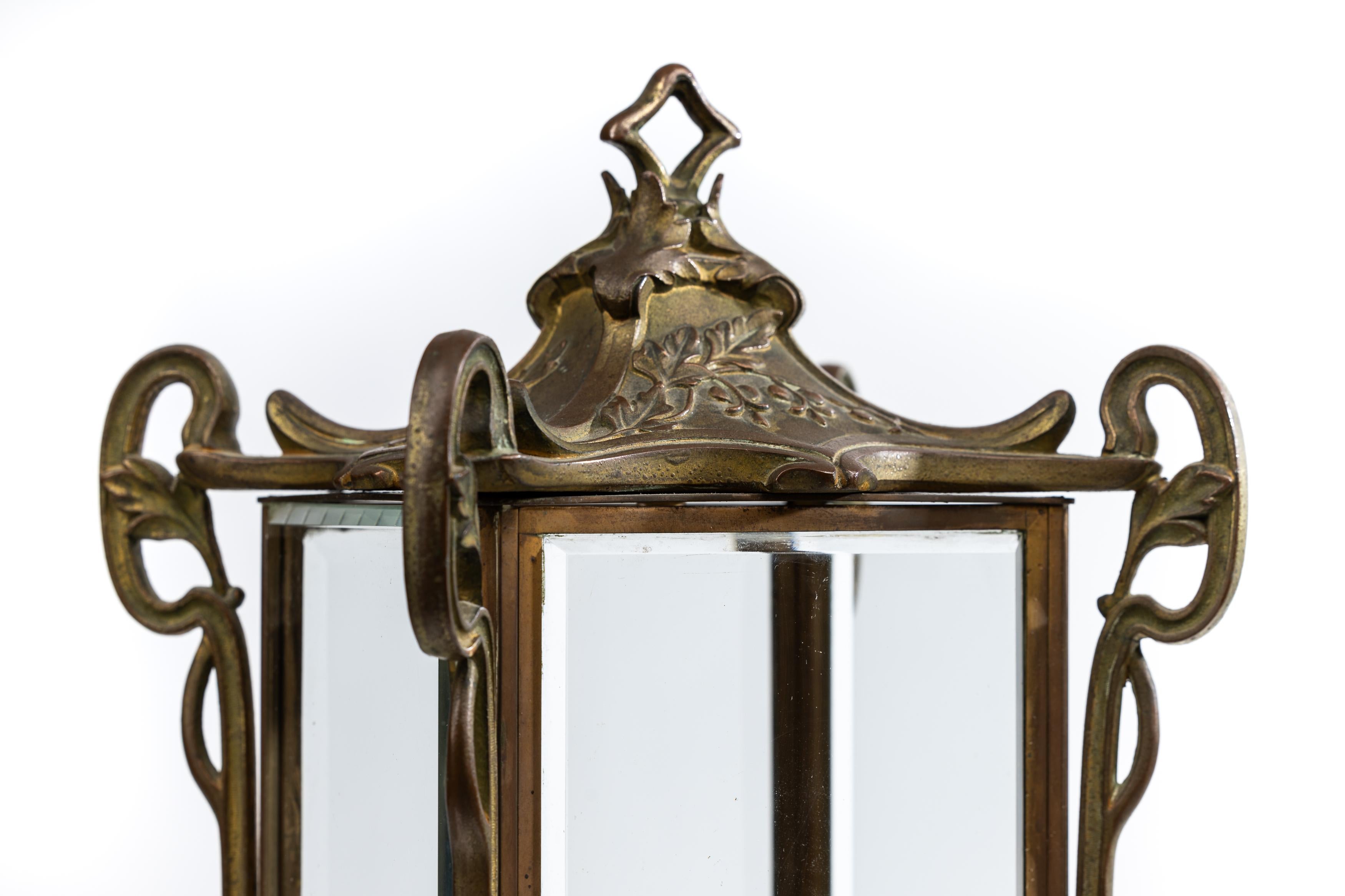Espectacular vitrina de mesa de bronce macizo, latón Jugendstil Art Nouveau 1900 Francia en venta 5