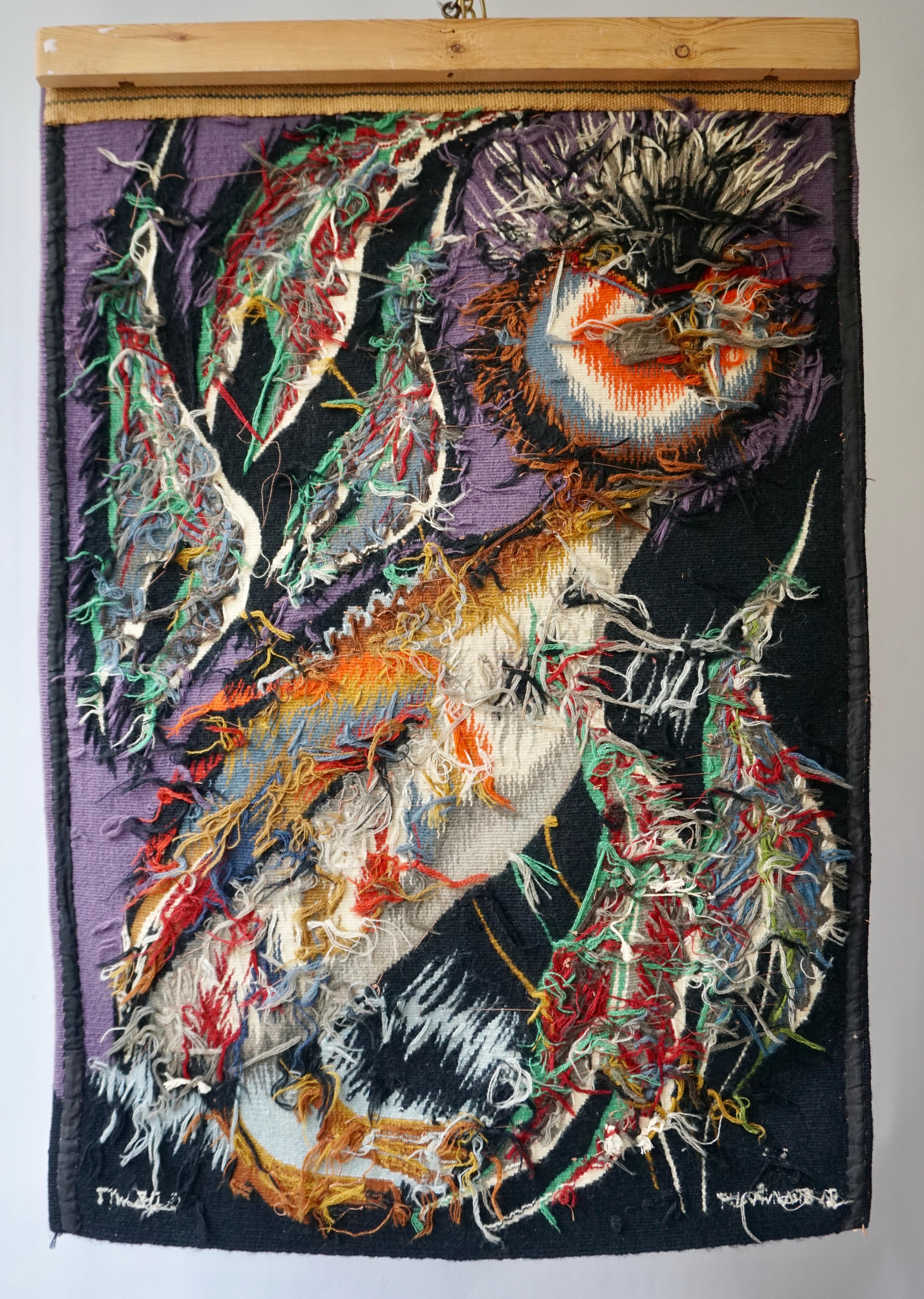 Spectacular Tapestry of a Crowned Bird Signed Edmond Dubrunfaut, Belgium, 1950 In Good Condition In Antwerp, BE