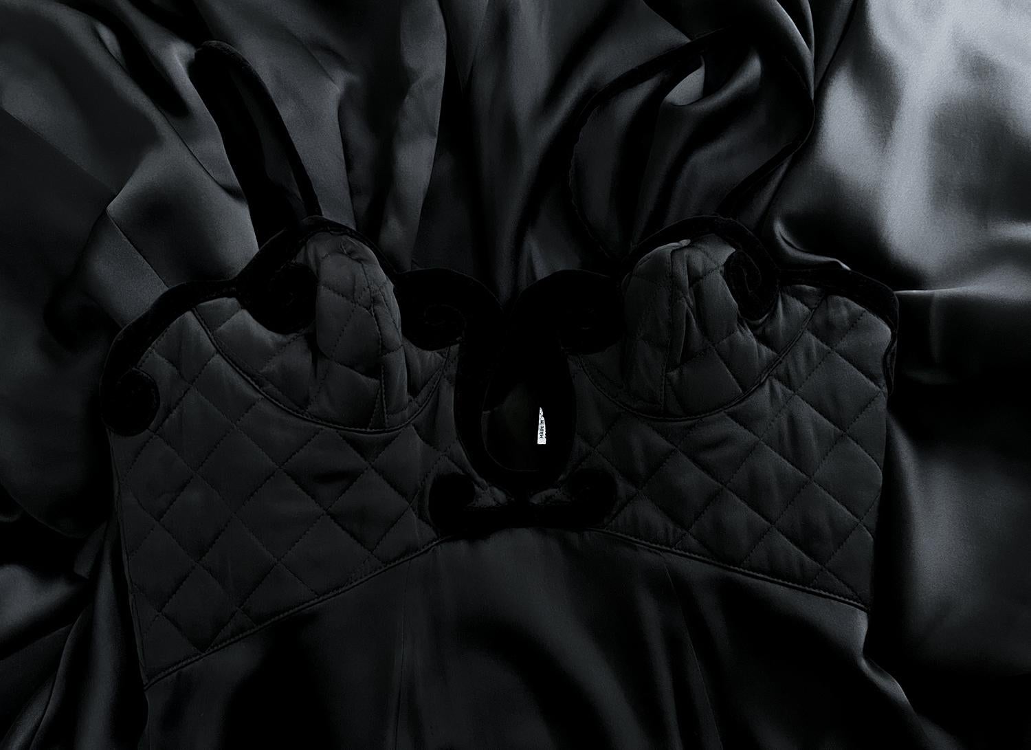 Spectaculaire robe du soir Thierry Mugler FW 1993 en soie Sirenes en vente 6