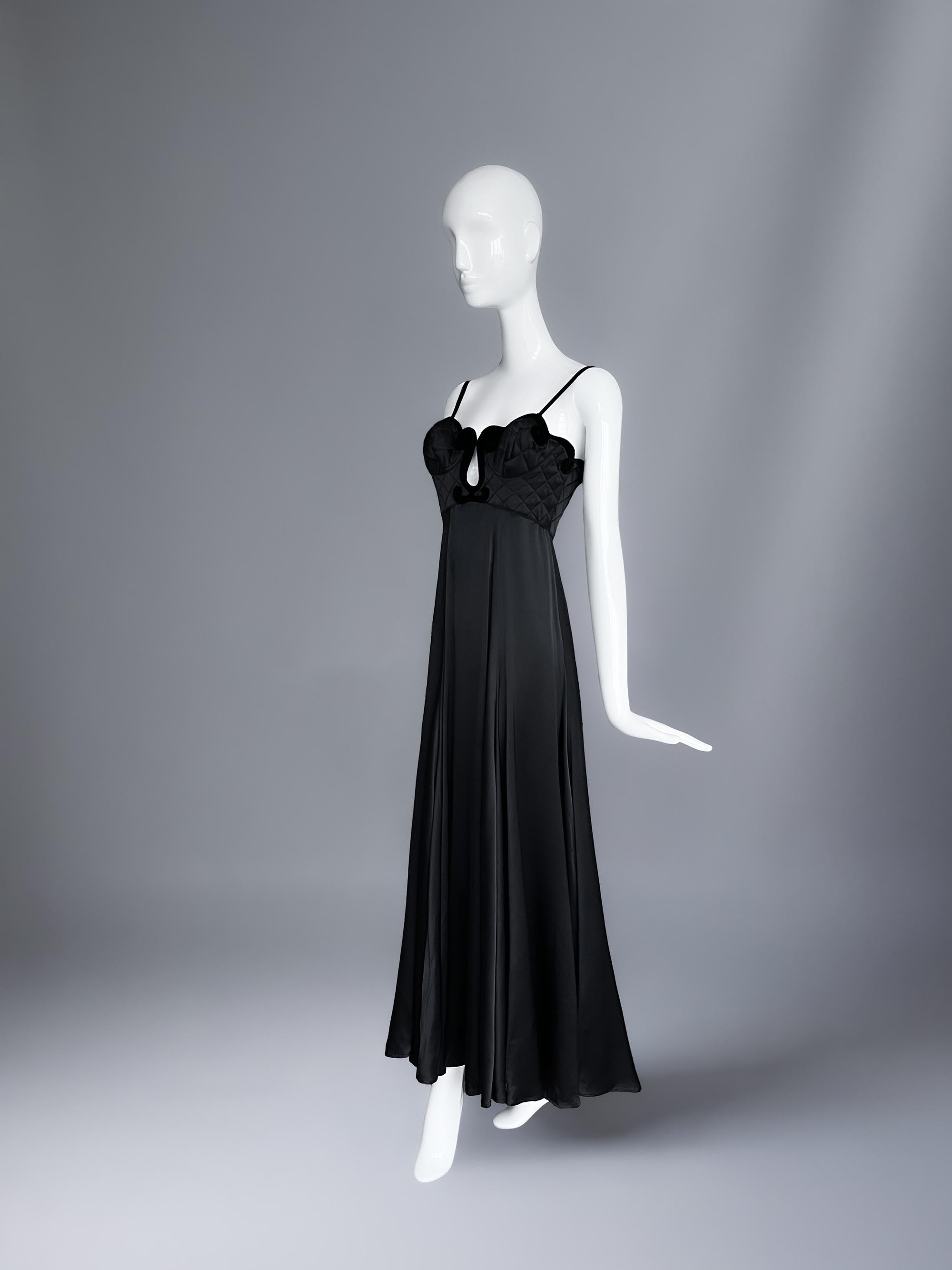 Noir Spectaculaire robe du soir Thierry Mugler FW 1993 en soie Sirenes en vente