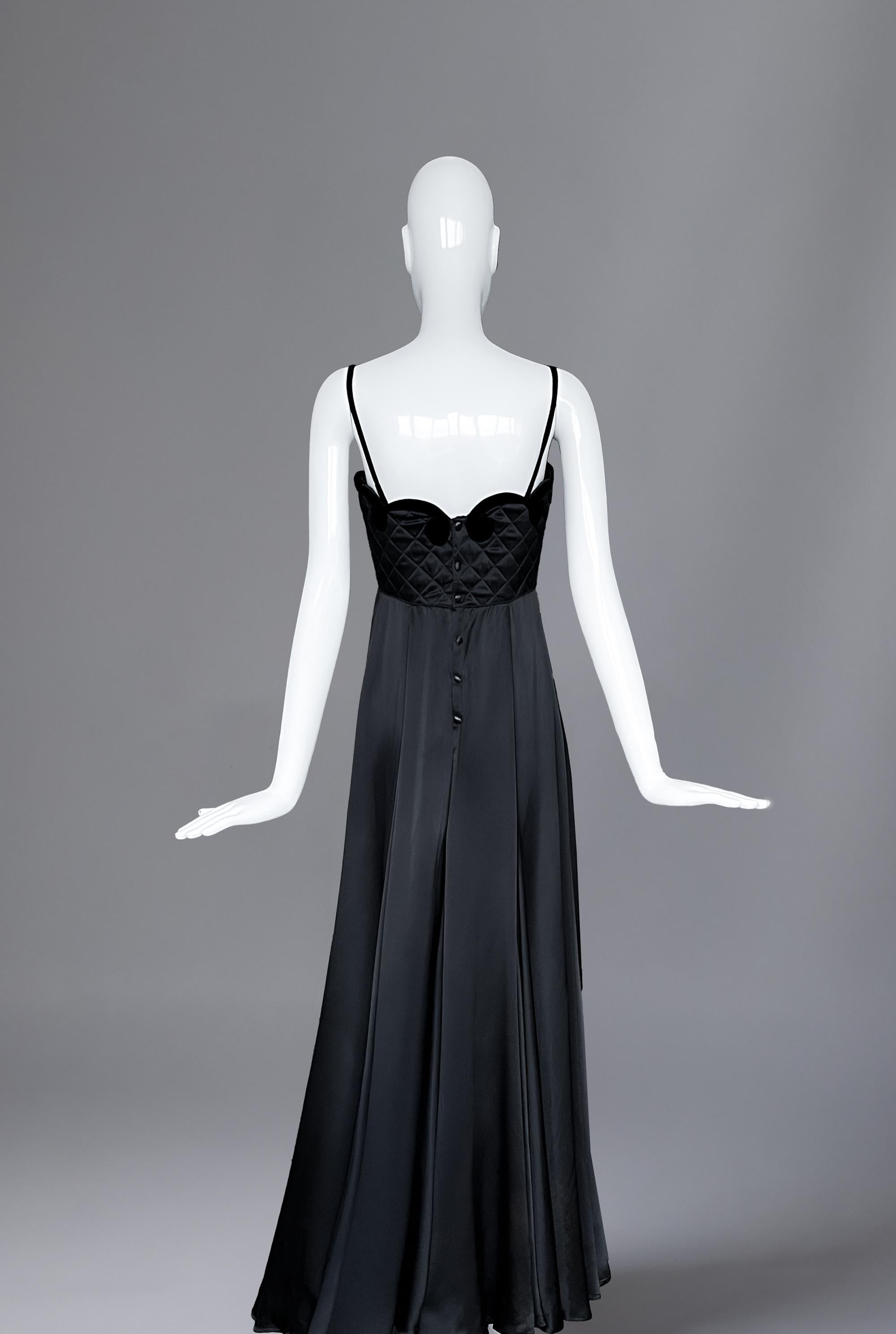 Spectaculaire robe du soir Thierry Mugler FW 1993 en soie Sirenes en vente 1