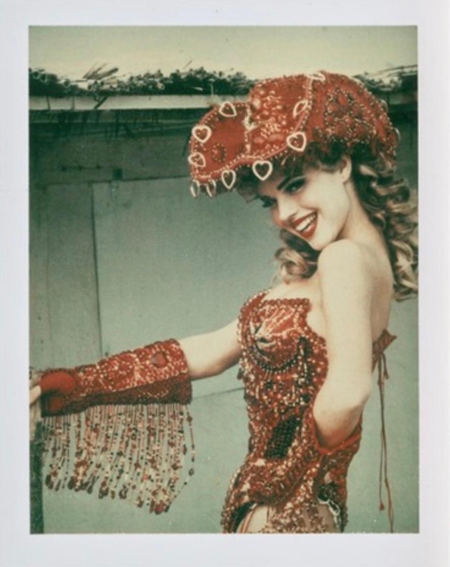 Spektakuläre Thierry Mugler Prototyp Brosche Crsytal Arrow Drop im Zustand „Gut“ im Angebot in Berlin, BE