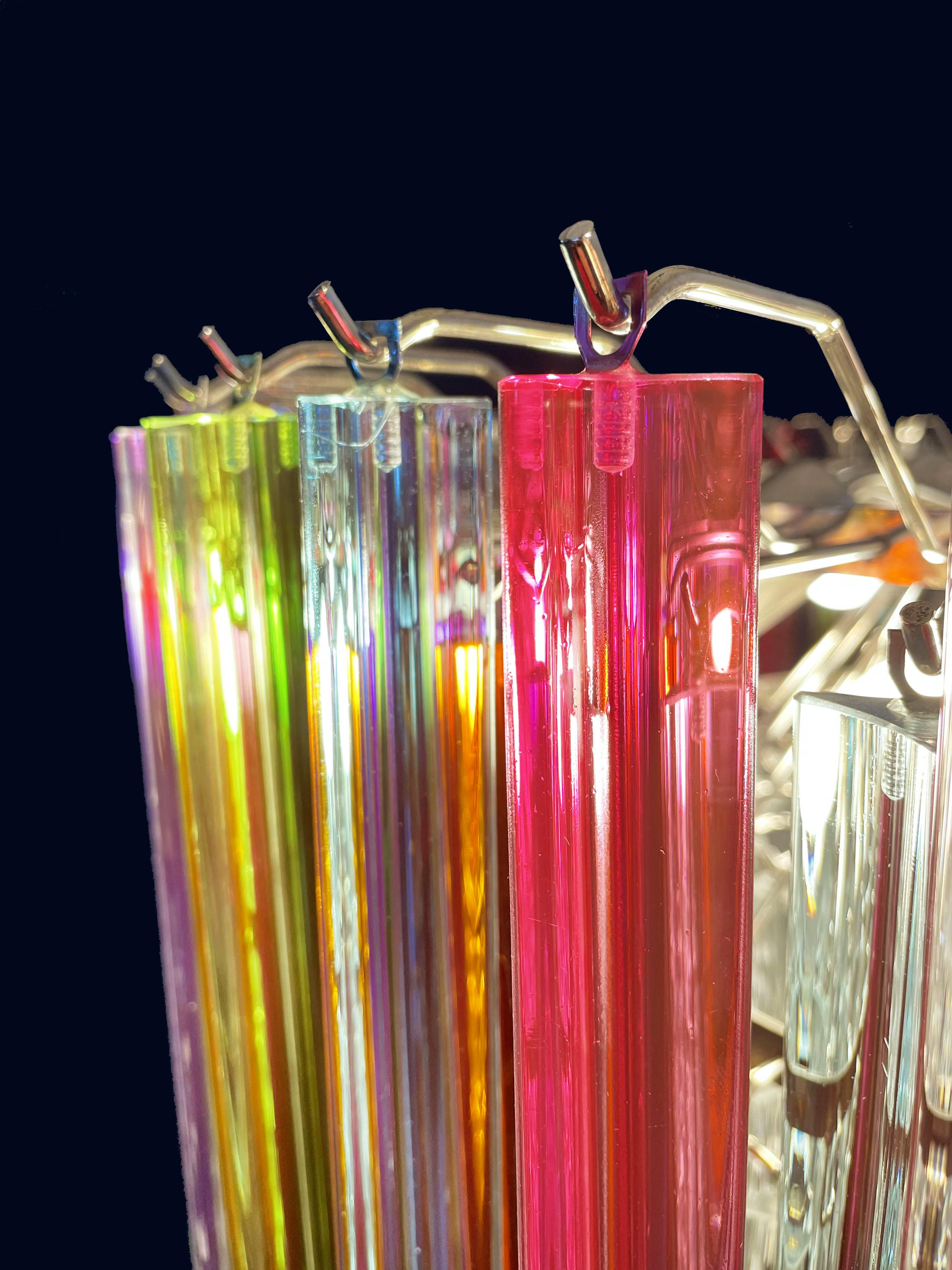 Spectaculaire lustre en verre de Murano Triedri - 265 prismes multicolores et transparents en vente 11