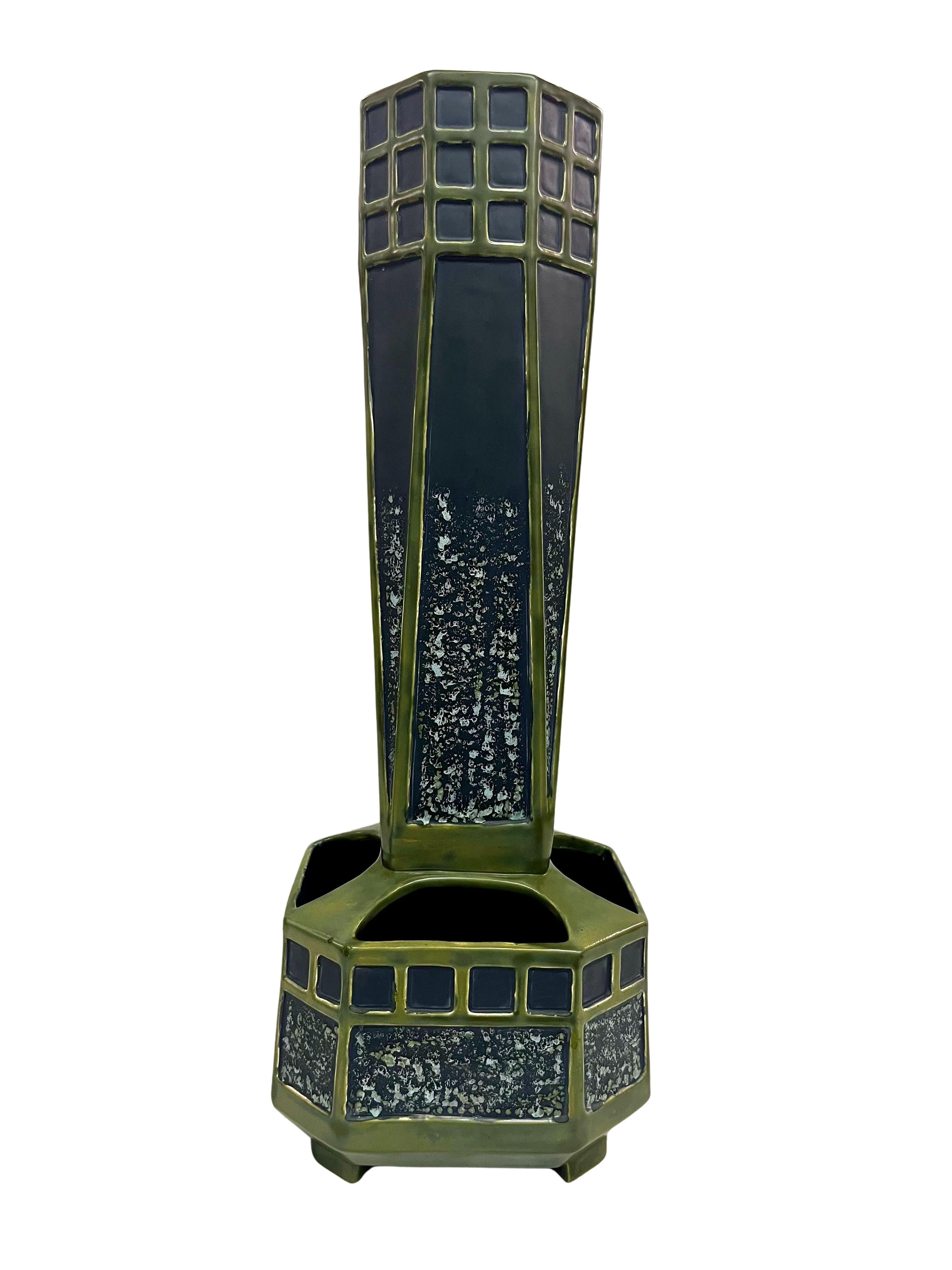 Vase spectaculaire, Sécession viennoise, céramique, Julius Dressler, 1900-05, Autriche en vente 4