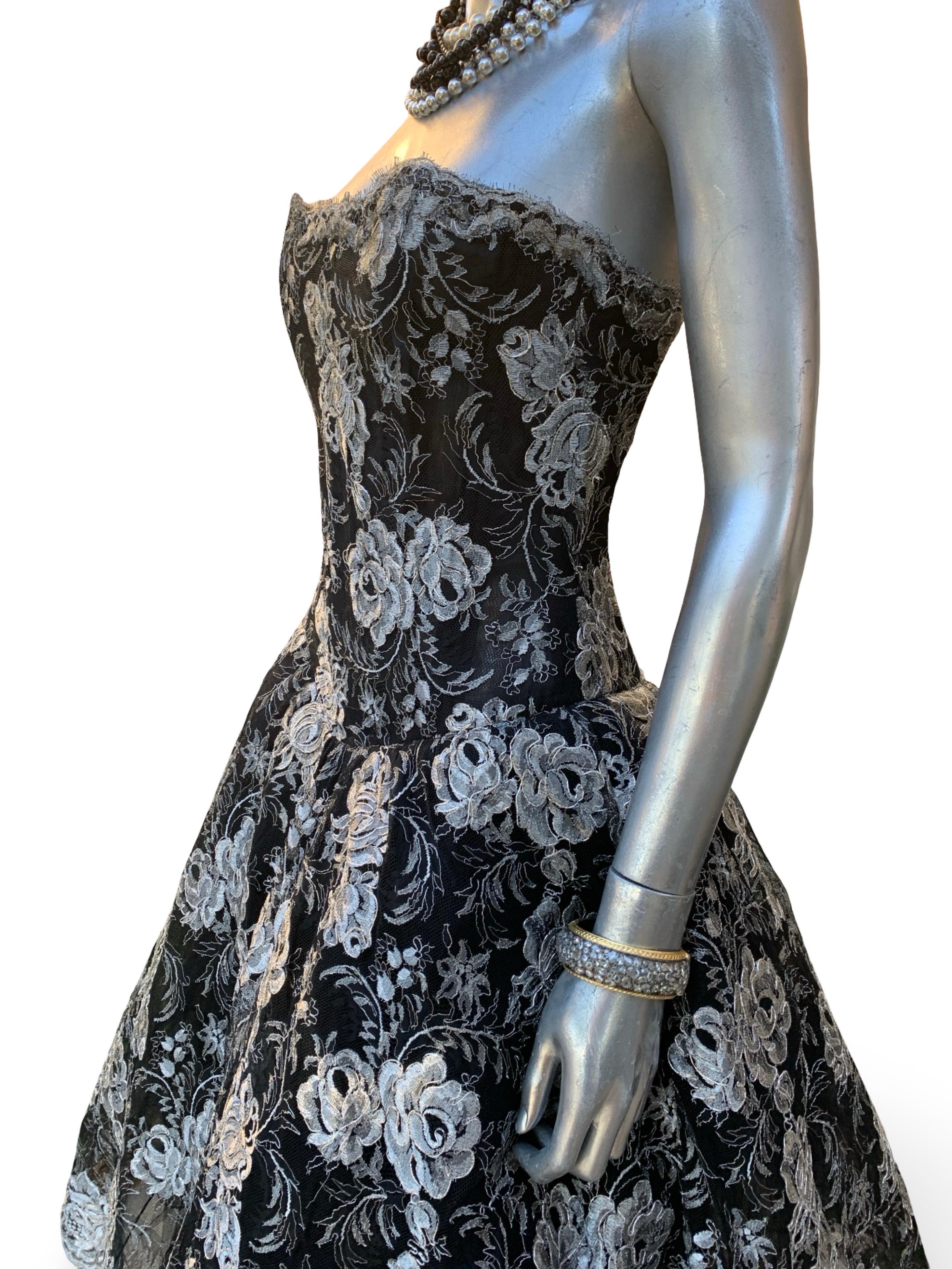 Spektakuläre Vintage Vicky Tiel COUTURE Schwarz & Silber Metallic Abendkleid BG im Angebot 1