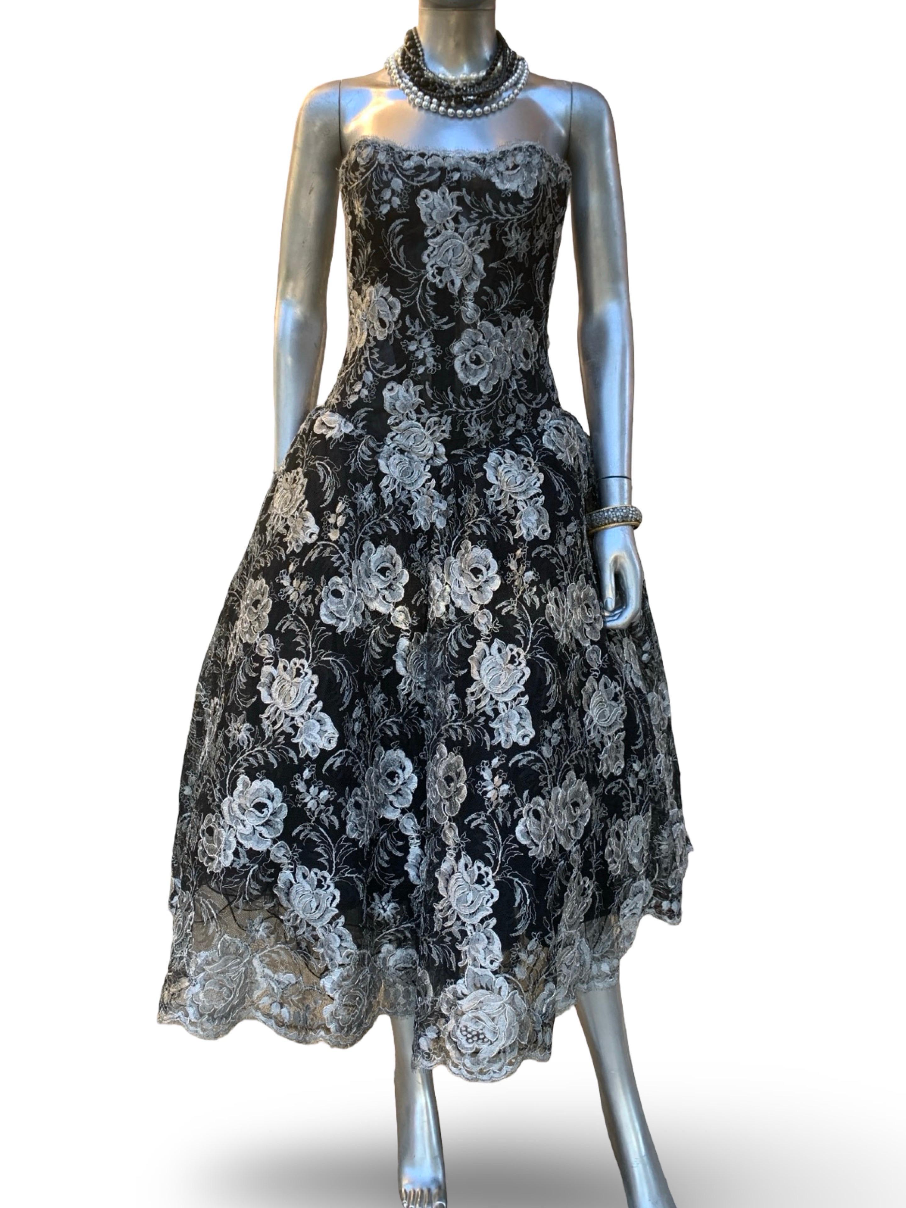 Spektakuläre Vintage Vicky Tiel COUTURE Schwarz & Silber Metallic Abendkleid BG im Angebot 2