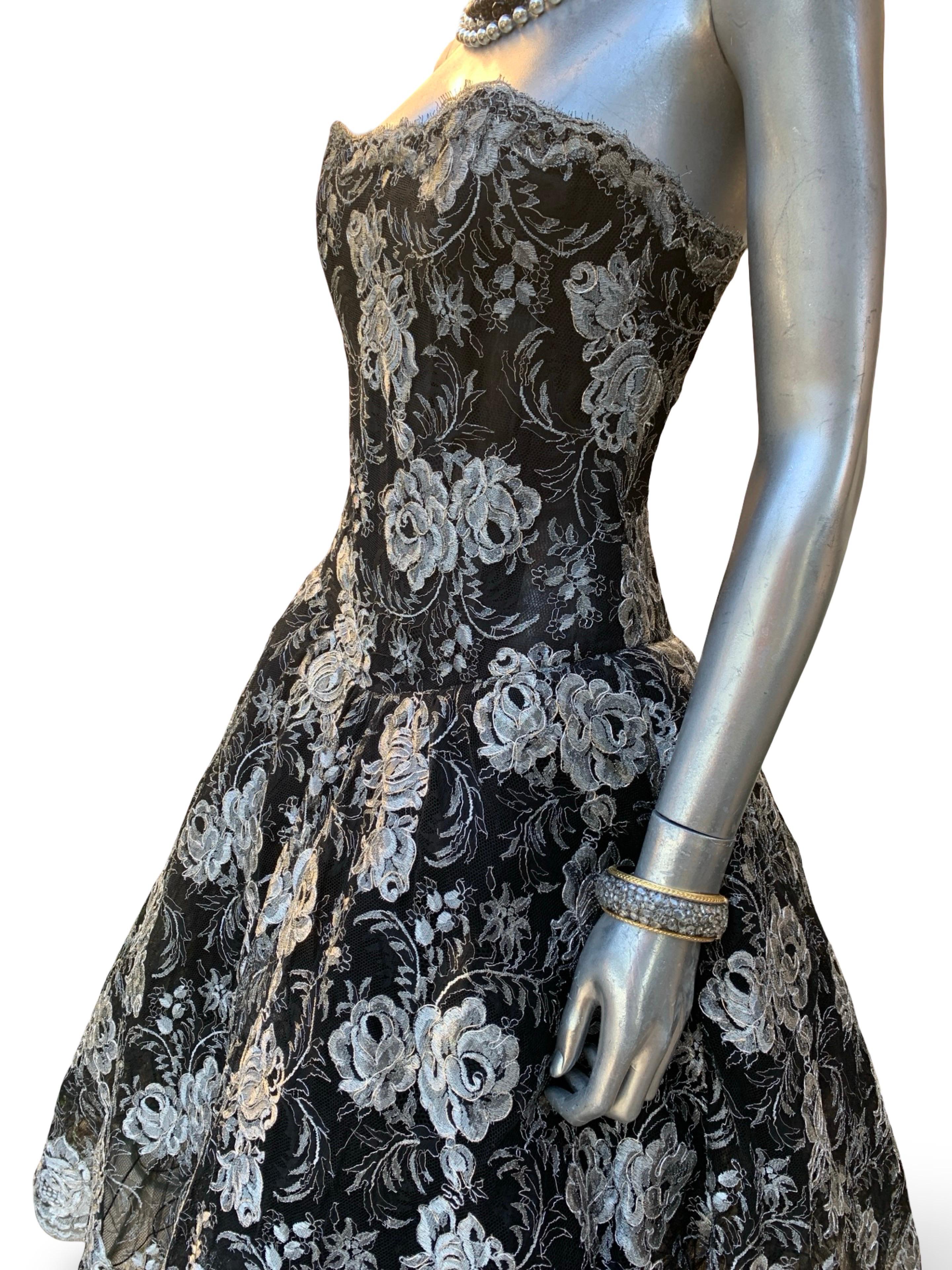 Spektakuläre Vintage Vicky Tiel COUTURE Schwarz & Silber Metallic Abendkleid BG im Angebot 3