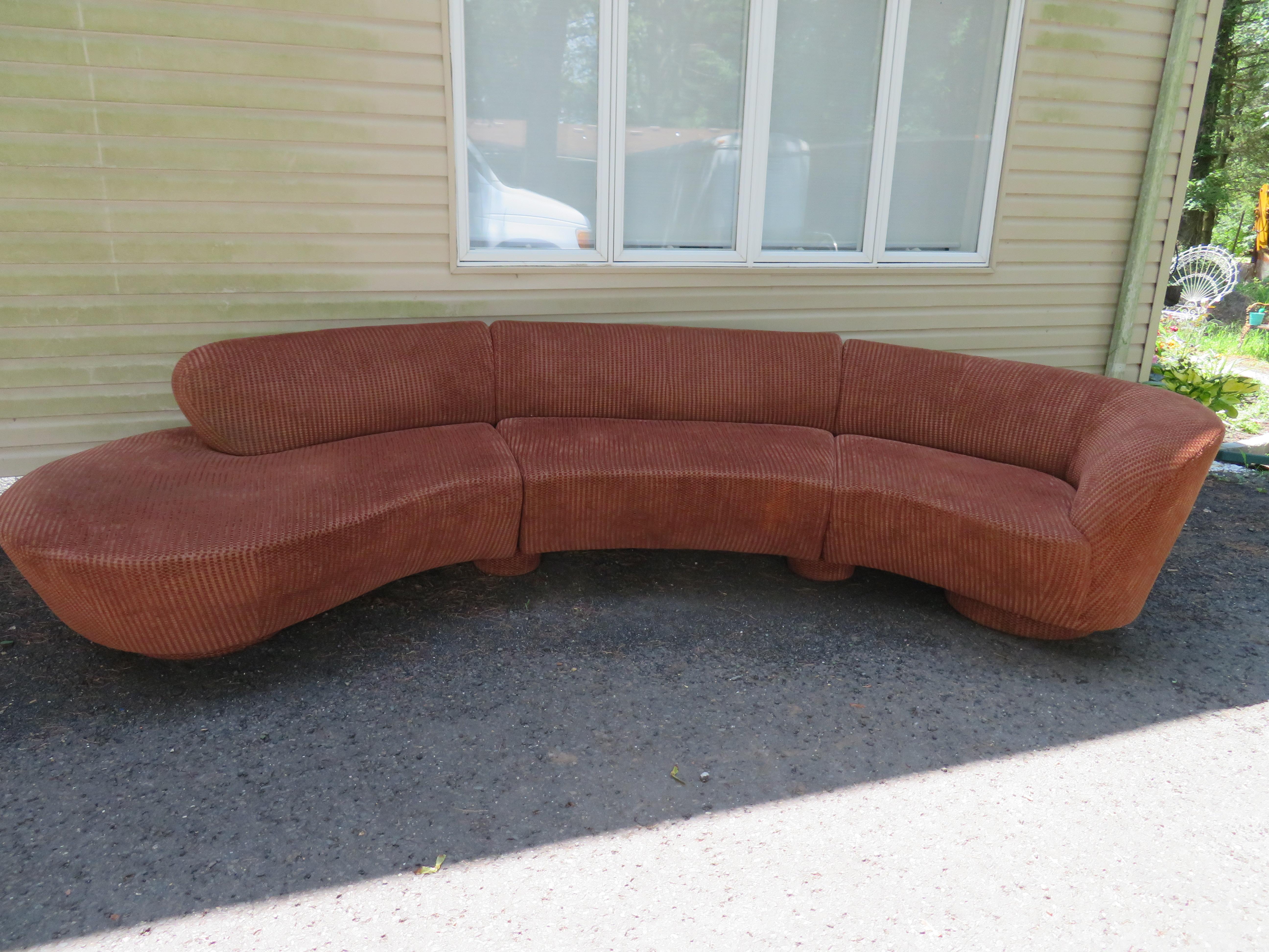 Spectacular Vladimir Kagan curved 3-piece cloud sofa sectional with Directional label. This rare sofa sectional retains its original orange brown fabric in presentable condition. This sofa as shown measures 28