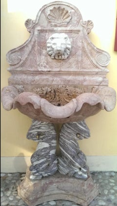 Spectacular wall fountain in Breccia Pernice and Giallo Siena marble 19th Centur