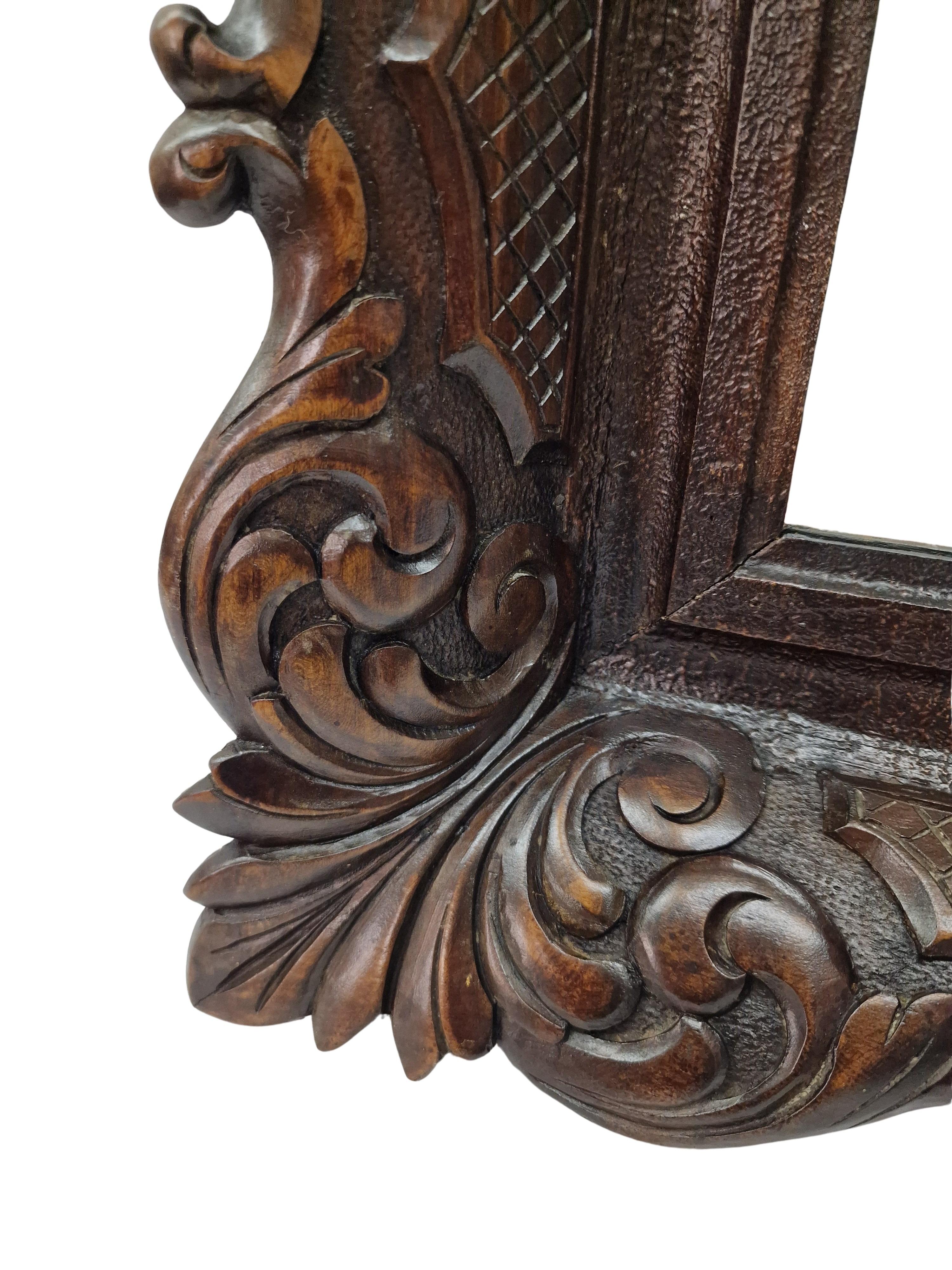 Cornice intagliata in modo spettacolare, specchio, 1880 circa, Austria In condizioni buone in vendita a Wien, AT