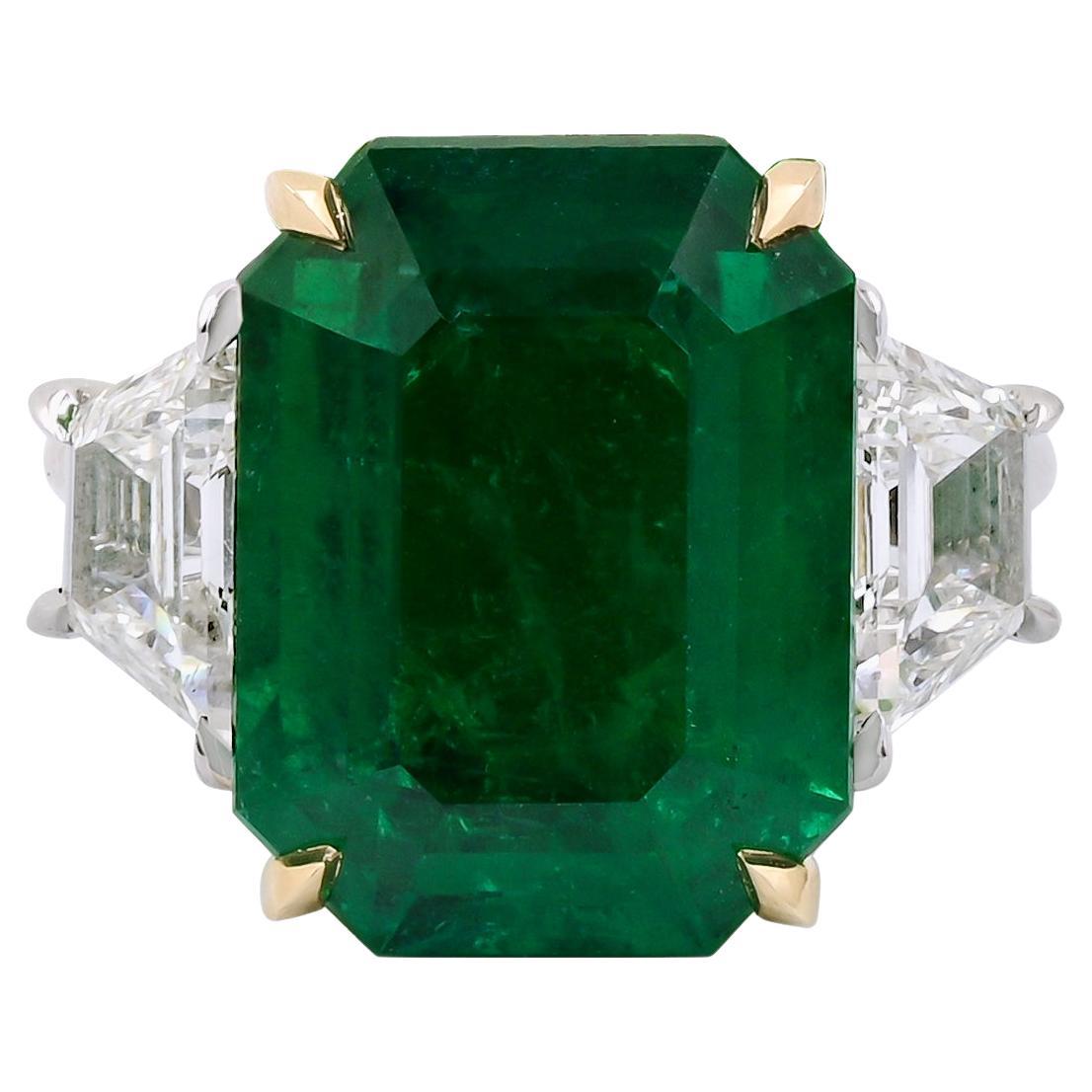 Spectra Fine Jewelry 11.68 Carat Zambian Emerald Diamond Ring For Sale