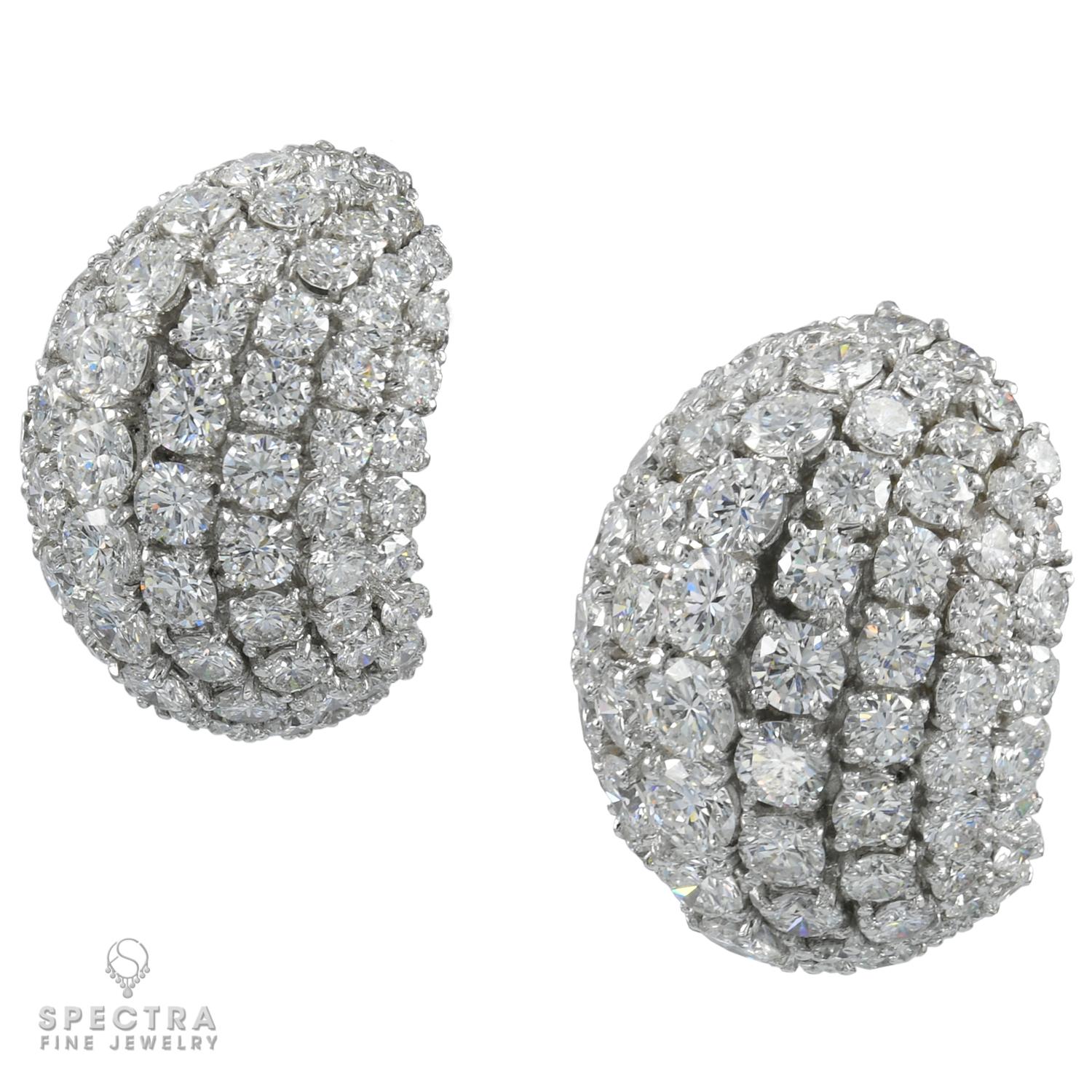 Contemporary Spectra Fine Jewelry 18 Karat White Gold Diamond Earrings For Sale