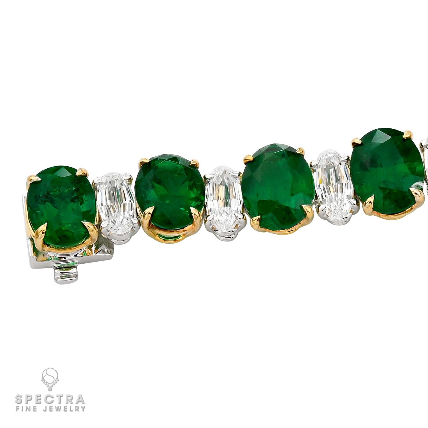 Contemporain Spectra Fine Jewelry Bracelet de diamants et émeraudes ovales de 37,24 carats en vente