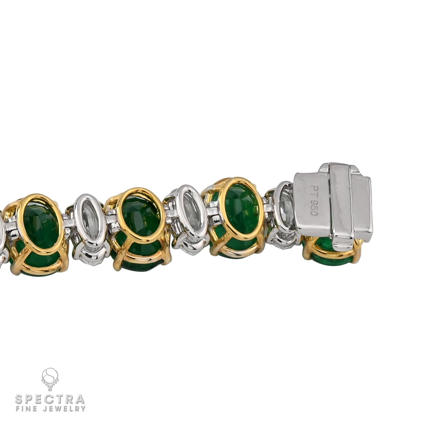 Taille ovale Spectra Fine Jewelry Bracelet de diamants et émeraudes ovales de 37,24 carats en vente