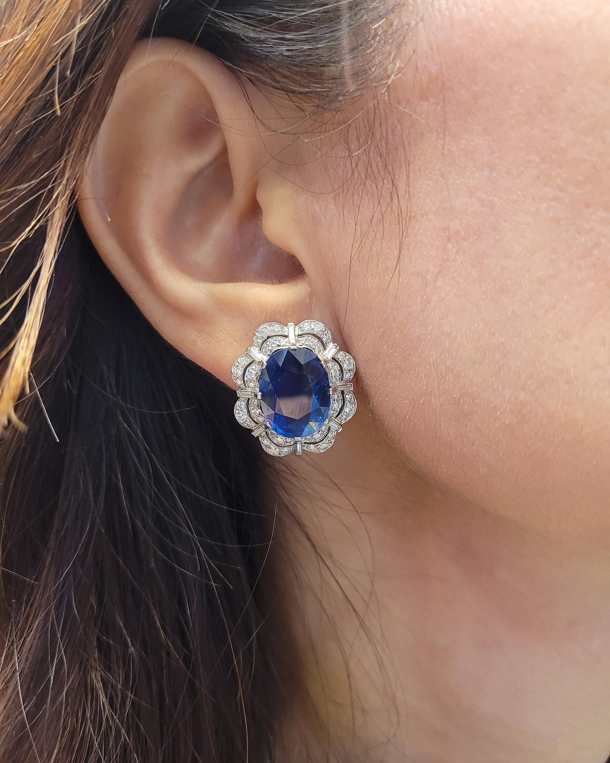 Spectra Fine Jewelry AGL Certified 21.28 Carat Sapphire Diamond Earrings In New Condition For Sale In New York, NY