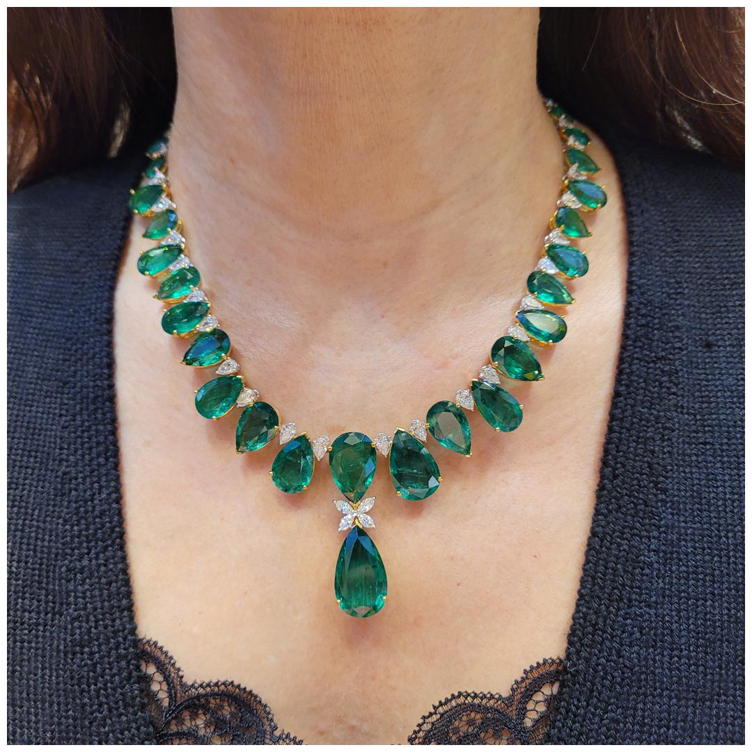 Pear Cut Spectra Fine Jewelry C.D. Certified Pear-Shaped Emerald Diamond Fringe Necklace For Sale