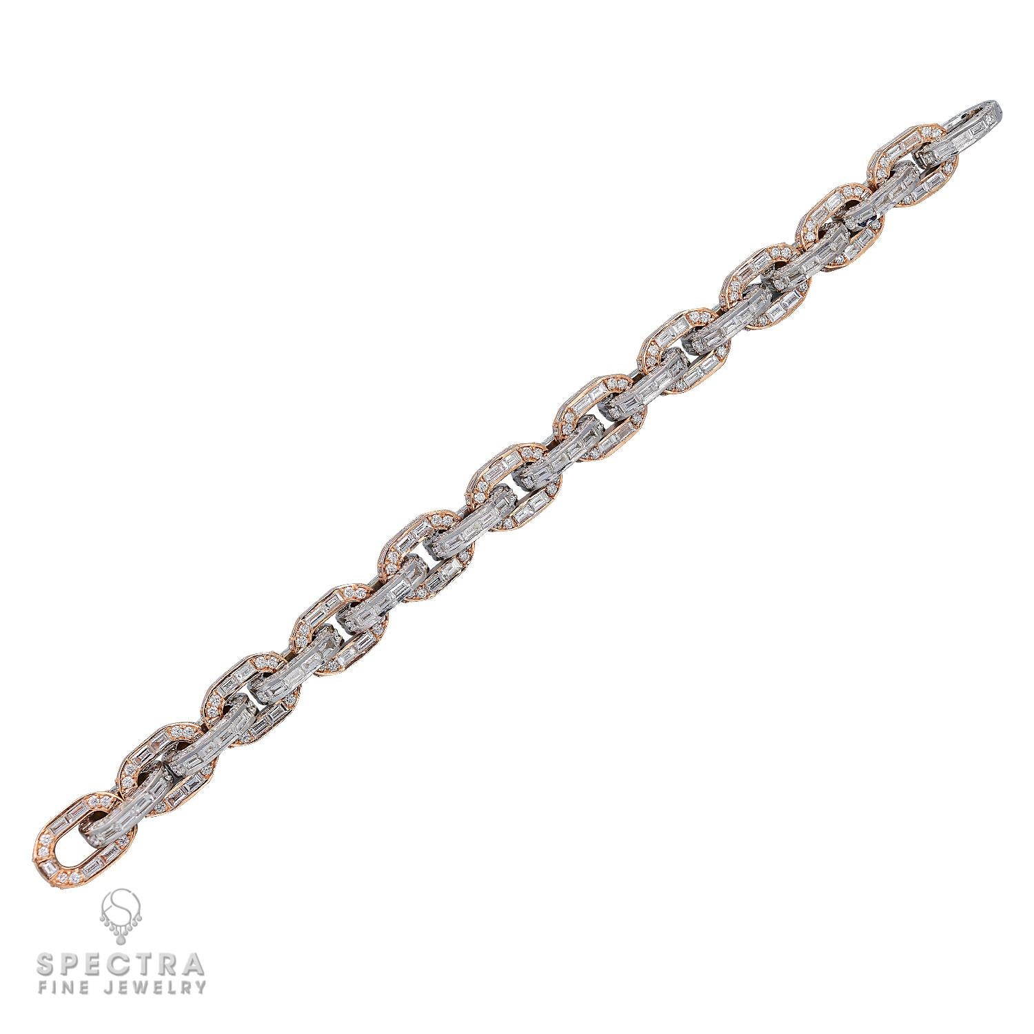 Spectra Fine Jewelry Contemporary Diamond 18k Gold Link Bracelet In New Condition For Sale In New York, NY
