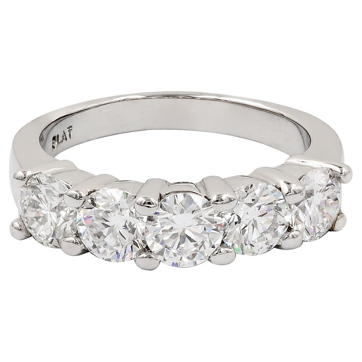 Spectra Fine Jewelry Contemporary Half-Circle Diamond Wedding Band For Sale