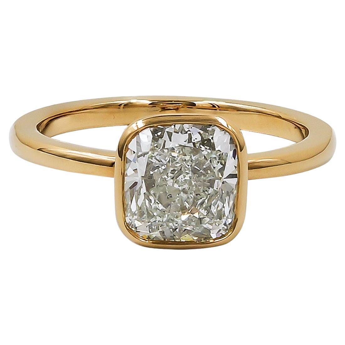 Spectra Fine Jewelry GIA Certified 2.04 Carat Cushion Diamond Solitaire Ring For Sale