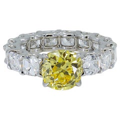 Spectra Fine Jewelry GIA Certified 3.02 Carat Fancy Vivid Yellow Diamond Ring