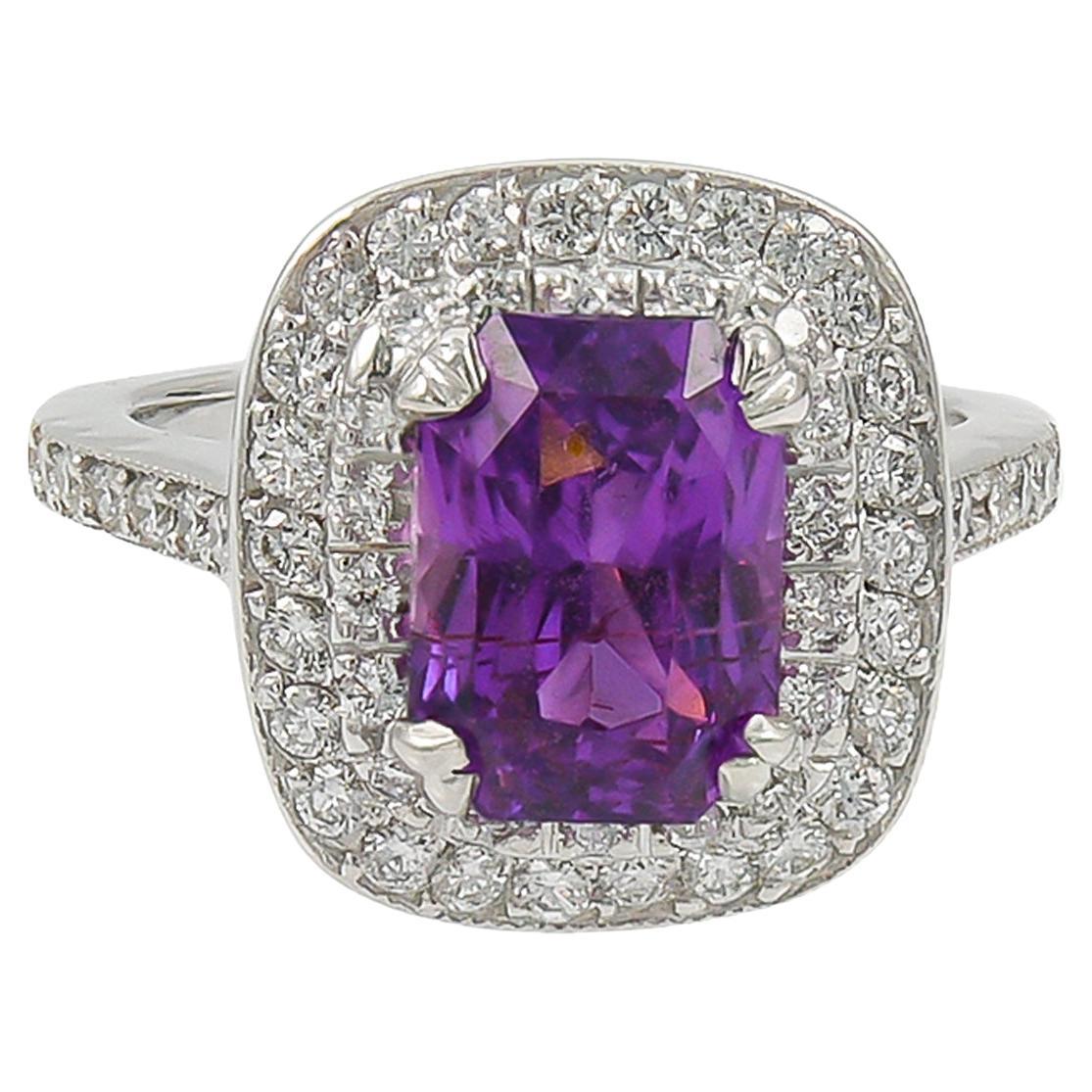 Spectra Fine Jewelry GIA Certified 3.21 Carat Purple Sapphire Cocktail Ring For Sale