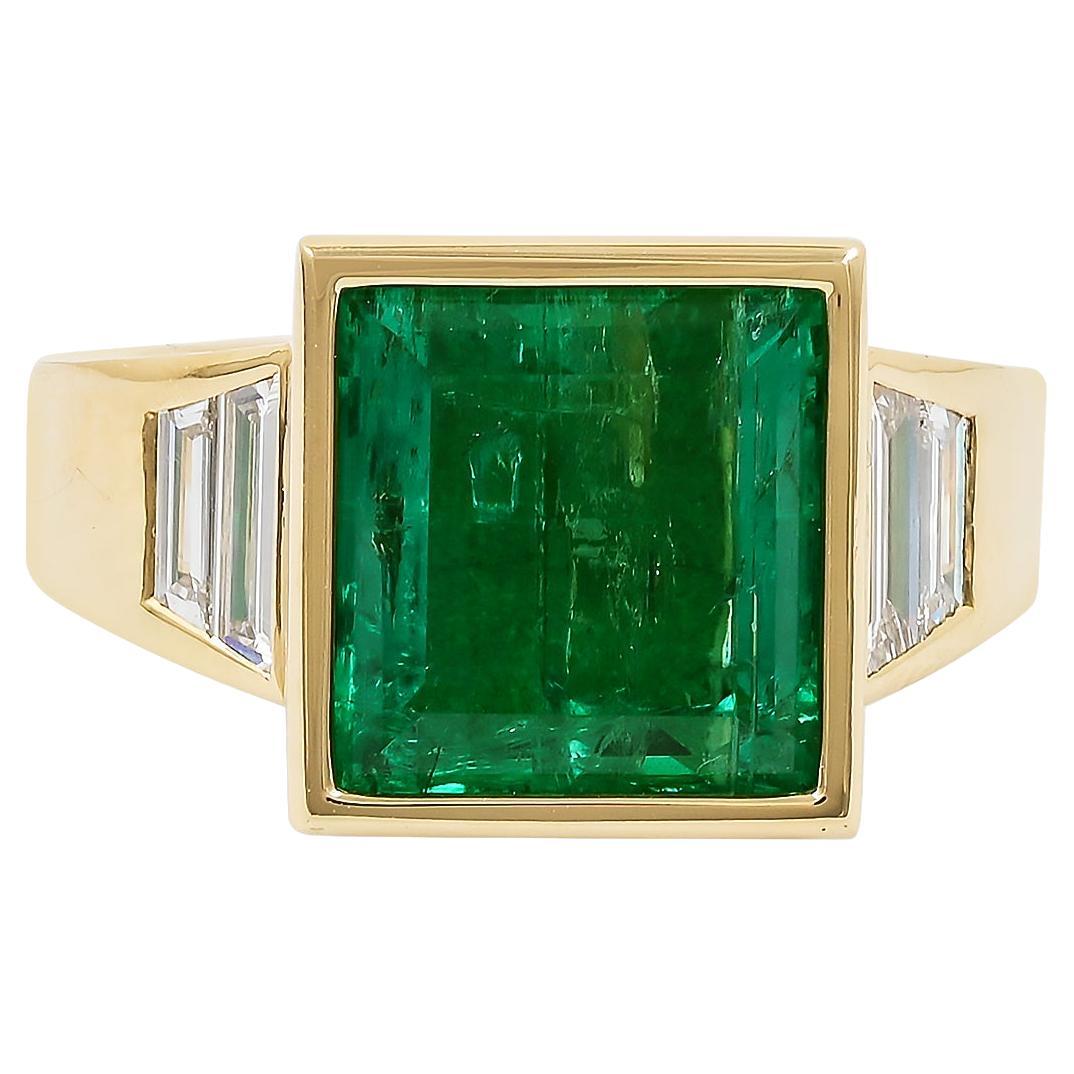Spectra Fine Jewelry GIA Certified 6.77 Carat Colombian Emerald Cocktail Ring For Sale